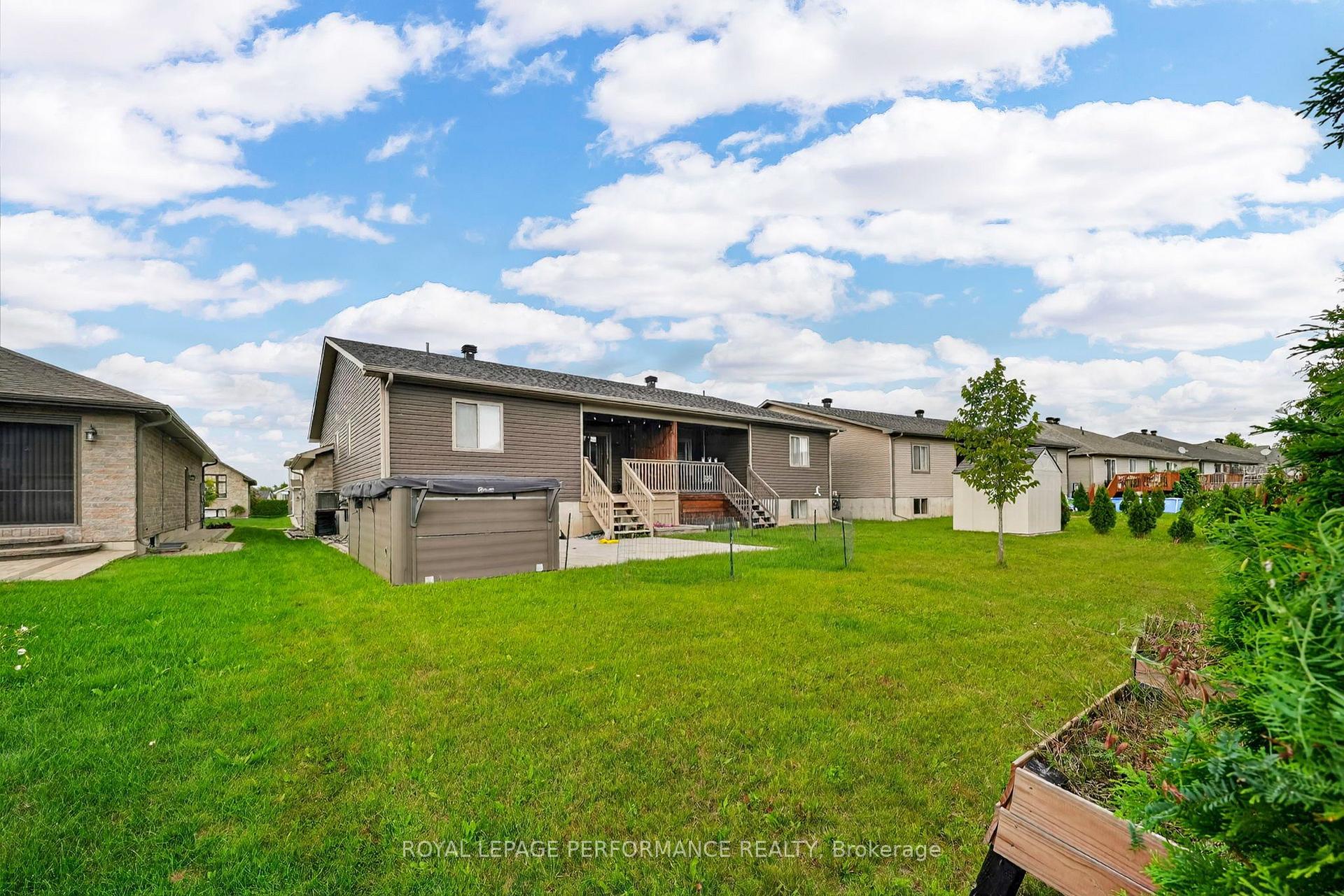 Photo 34 of 2128 Tremblay Avenue, Cornwall, Cornwall — HOMEH