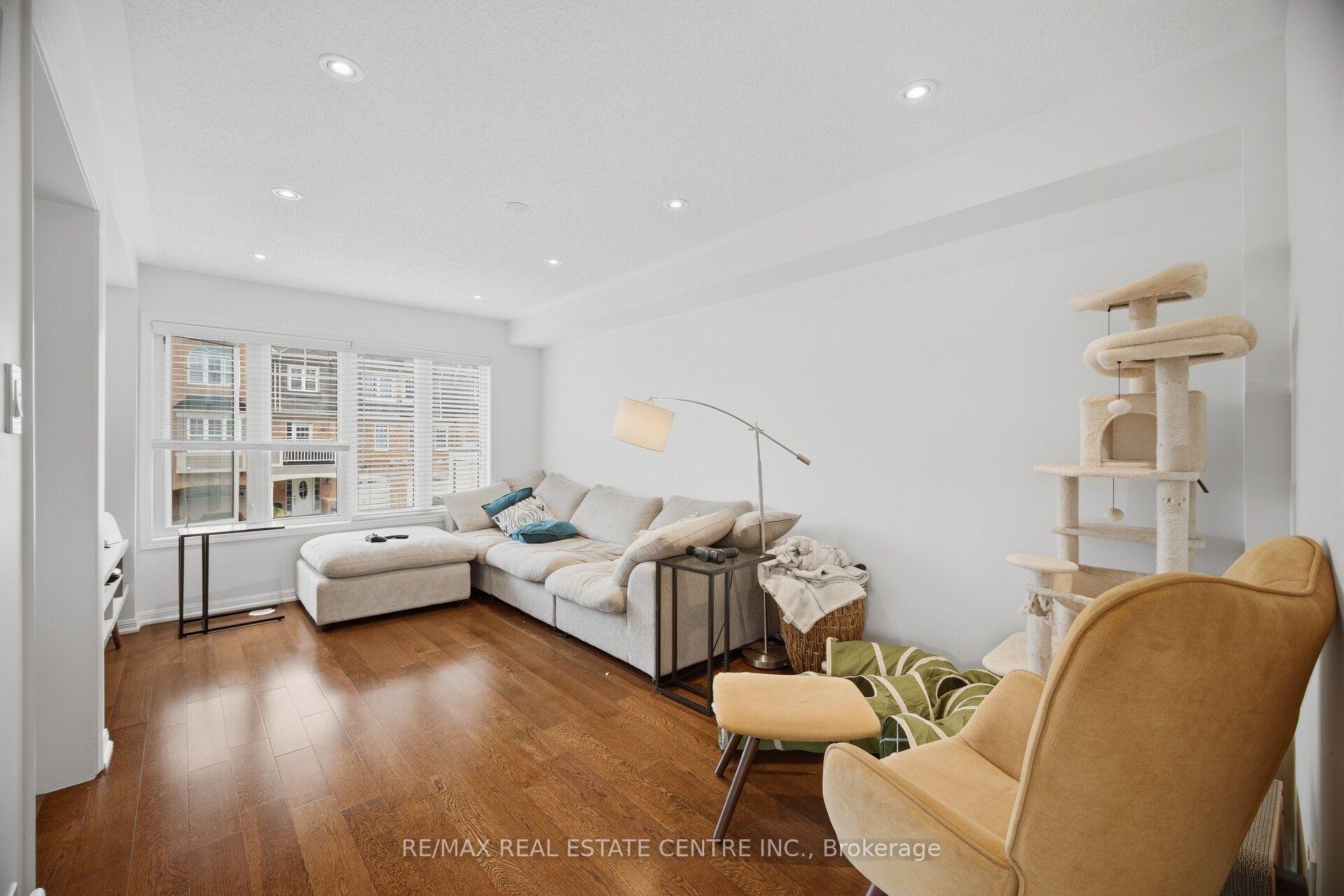 Photo 10 of 254 Septimus Heights, Milton, Harrison — HOMEH