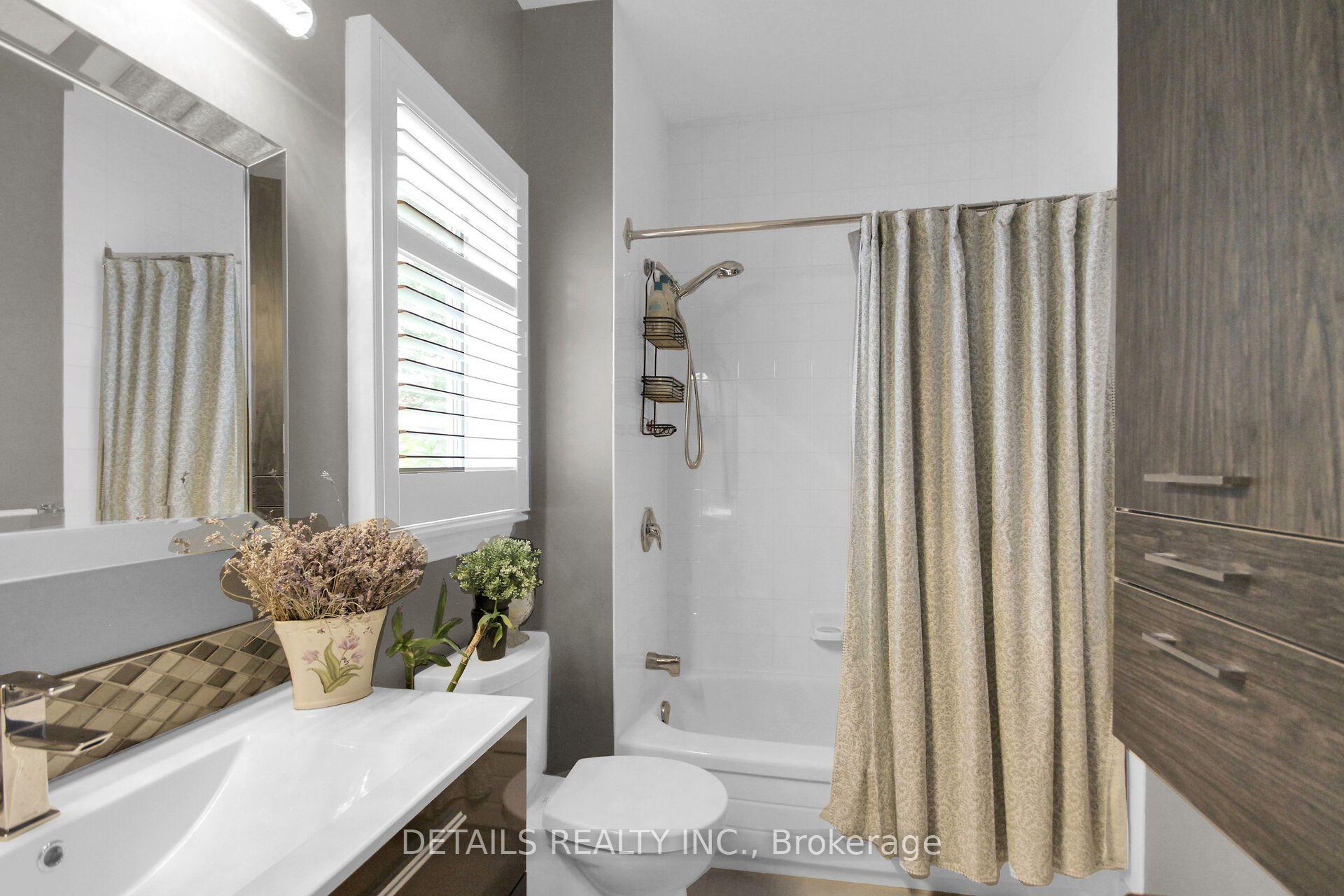 Photo 24 of 65 Kimberwick Crescent, Ottawa, Quinterra — HOMEH