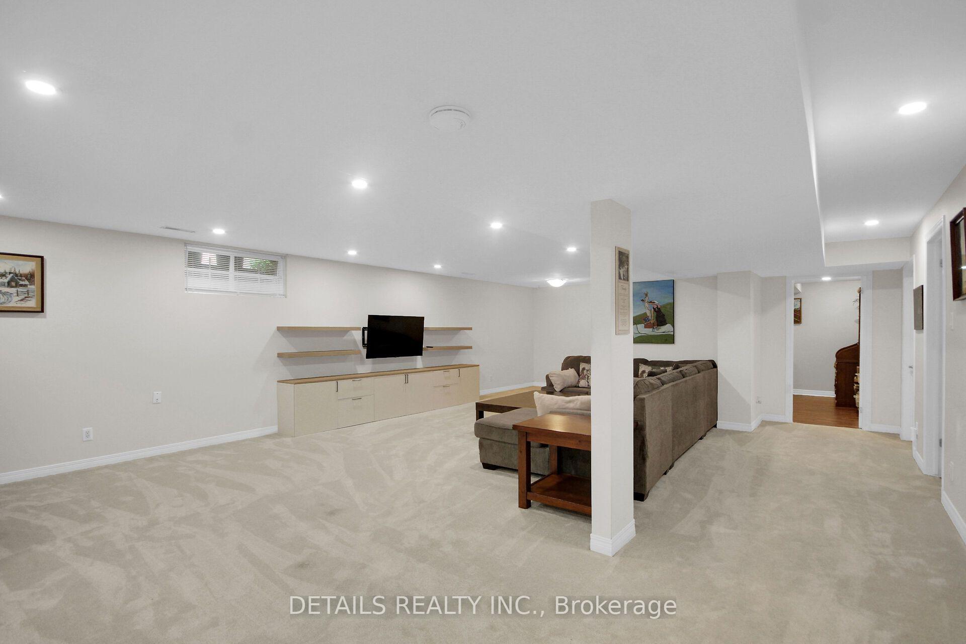 Photo 37 of 65 Kimberwick Crescent, Ottawa, Quinterra — HOMEH