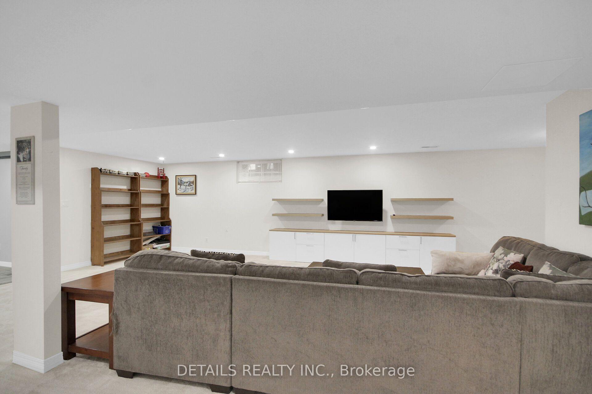 Photo 42 of 65 Kimberwick Crescent, Ottawa, Quinterra — HOMEH