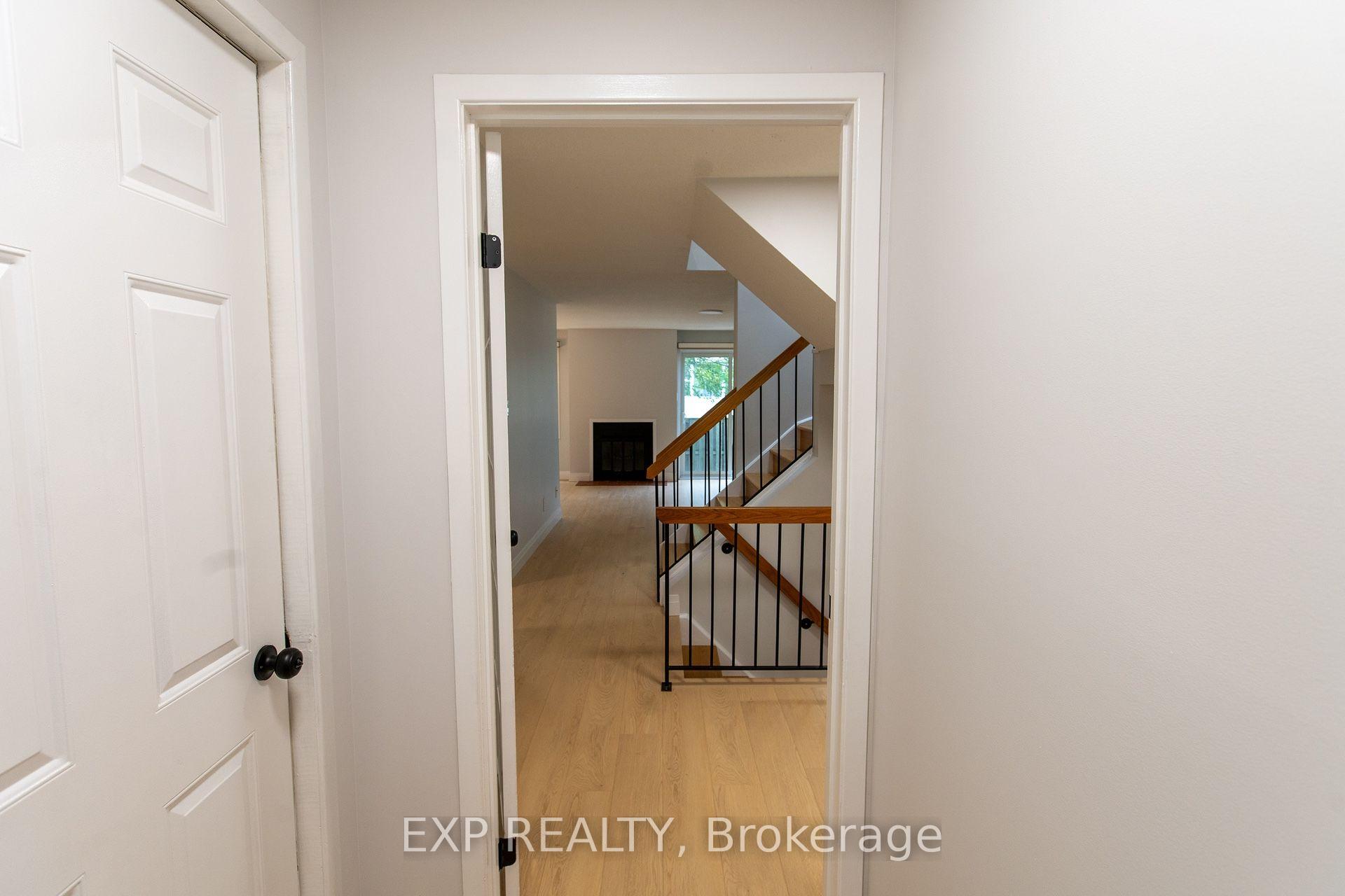 Photo 2 of Unit unit 7, 710 Coronation Avenue, Ottawa, Riverview Park — HOMEH