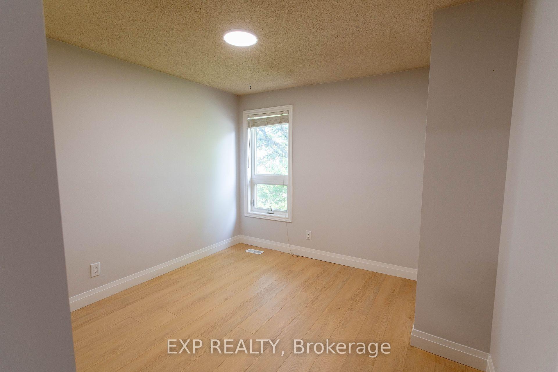 Photo 12 of Unit unit 7, 710 Coronation Avenue, Ottawa, Riverview Park — HOMEH