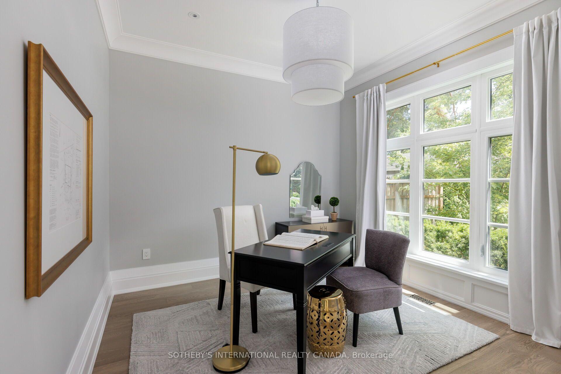 Photo 3 of 2B Fairway Road, Etobicoke, Princess-Rosethorn — HOMEH