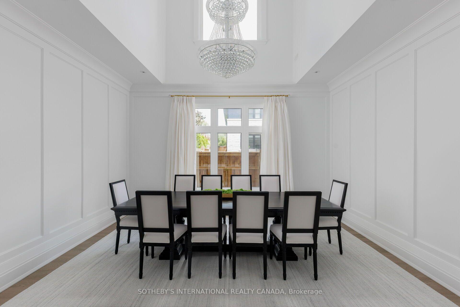 Photo 6 of 2B Fairway Road, Etobicoke, Princess-Rosethorn — HOMEH