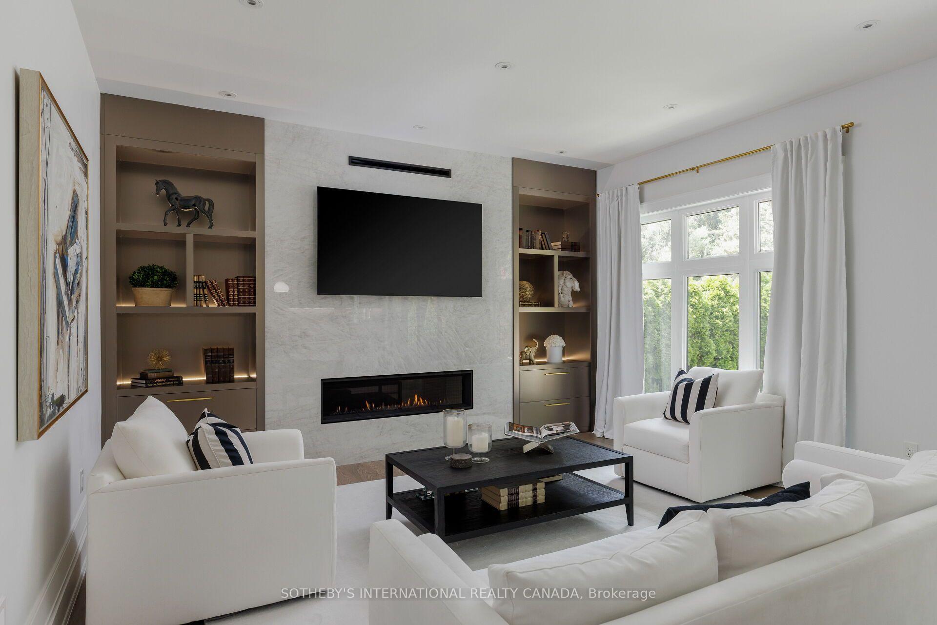 Photo 9 of 2B Fairway Road, Etobicoke, Princess-Rosethorn — HOMEH