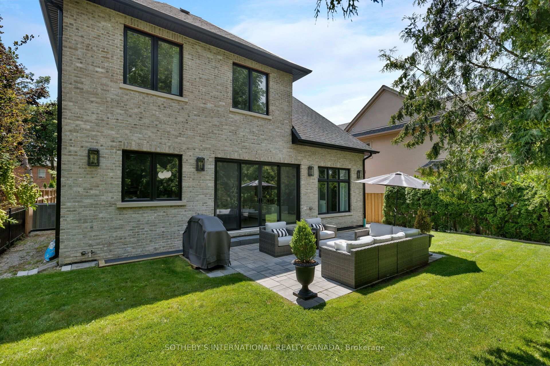 Photo 48 of 2B Fairway Road, Etobicoke, Princess-Rosethorn — HOMEH
