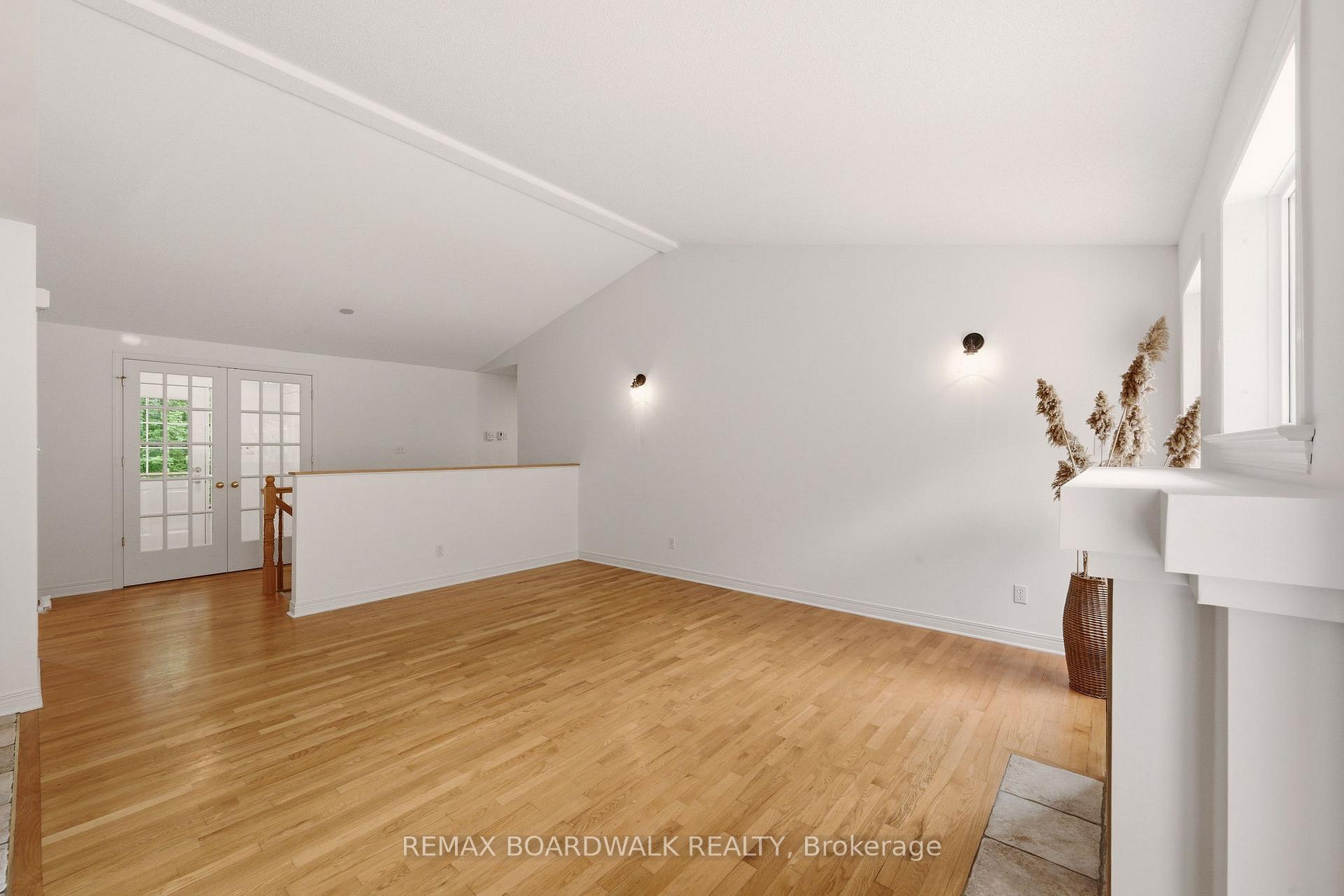Photo 9 of 289 Timberwood Drive, Beckwith, Beckwith Twp — HOMEH