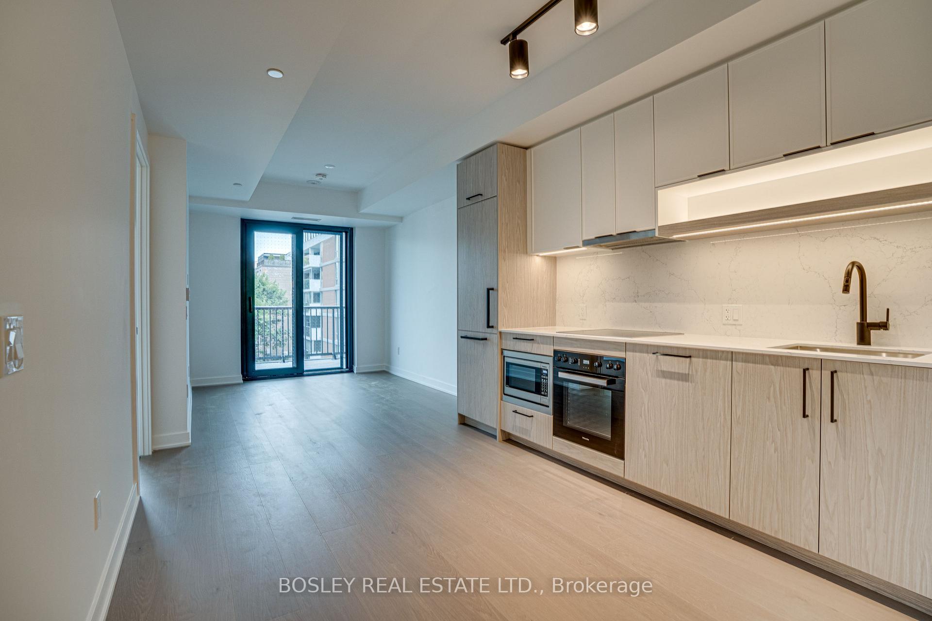 Photo 3 of Unit 618, 91 Montclair Avenue, Toronto, Forest Hill South — HOMEH