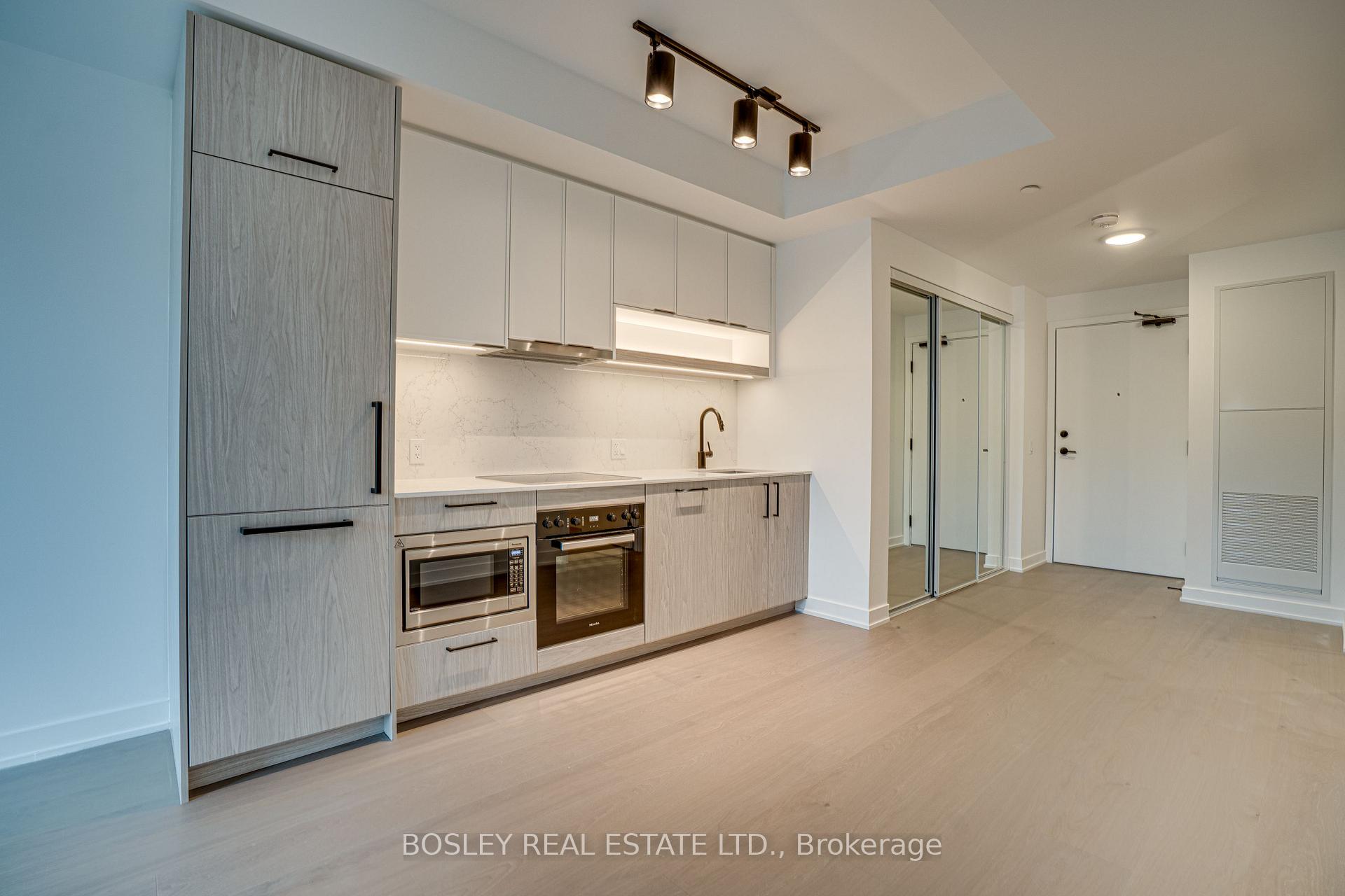 Photo 5 of Unit 618, 91 Montclair Avenue, Toronto, Forest Hill South — HOMEH