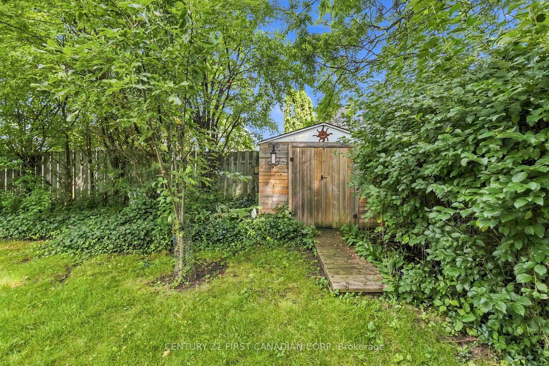 Photo 69 of 14 Alayne Crescent, London, South X — HOMEH