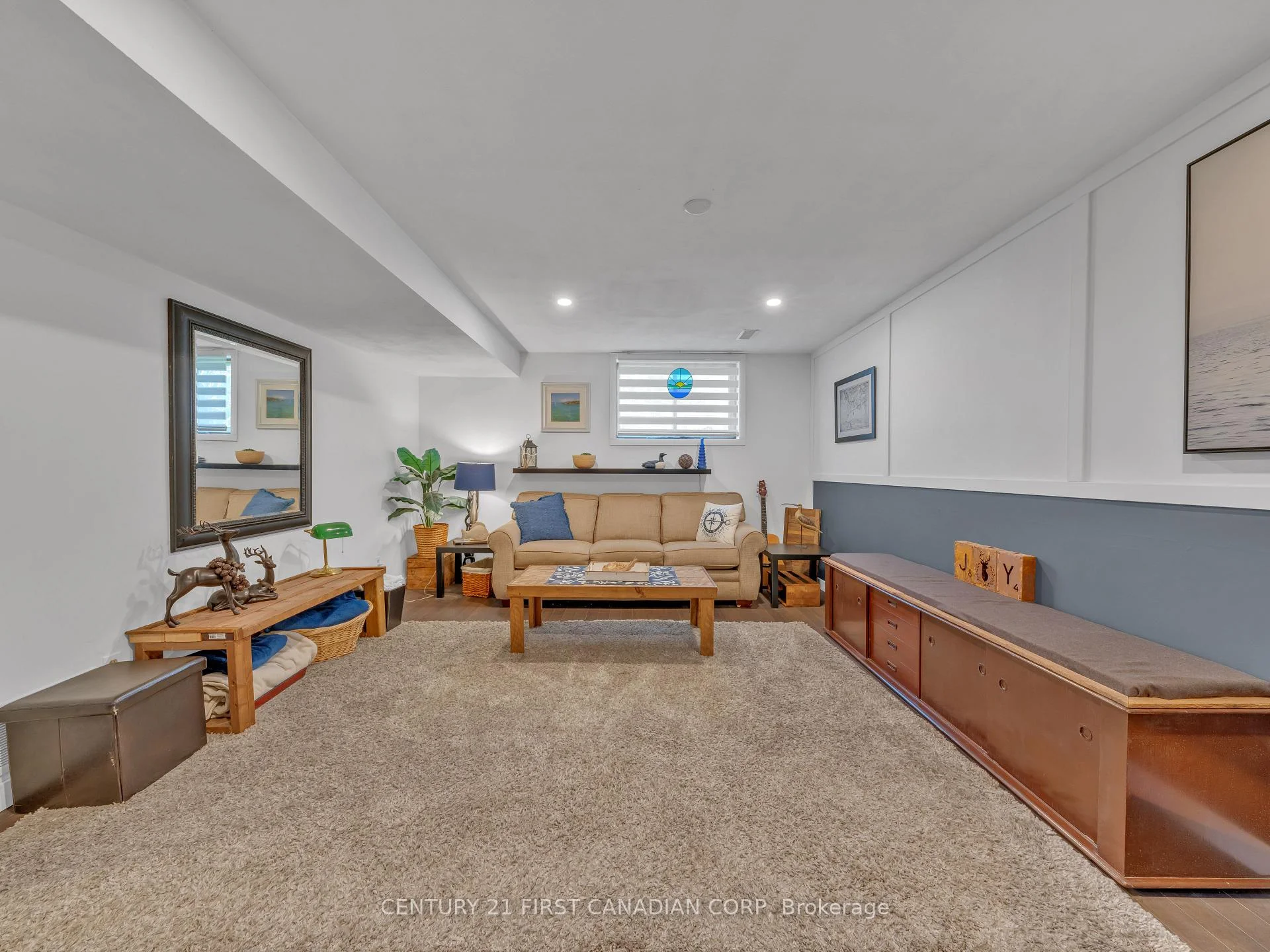 Photo 35 of 14 Alayne Crescent, London, South X — HOMEH