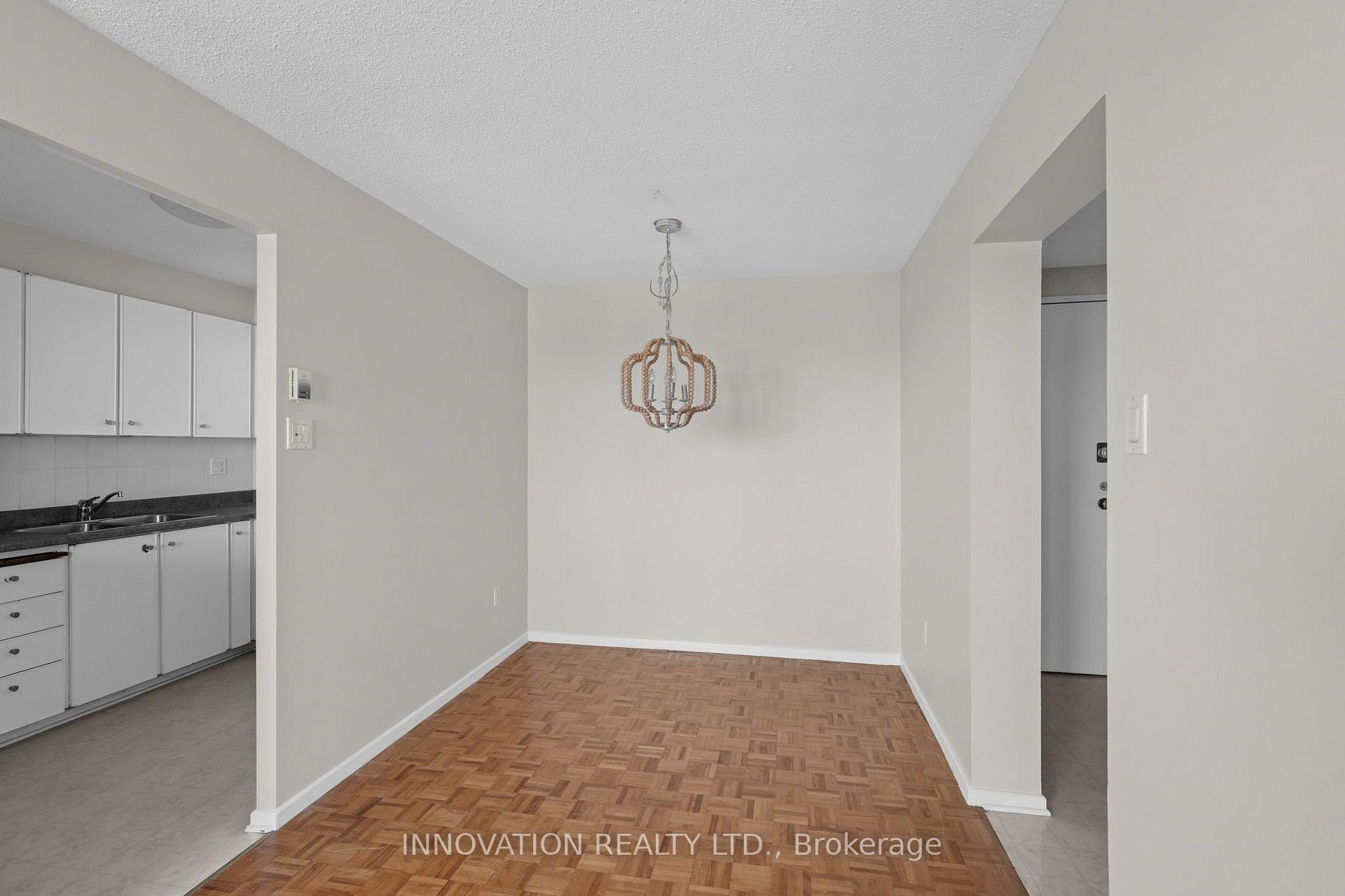 Photo 16 of Unit 1214, 20 Chesterton Drive, Ottawa, Borden Farm/Stewart Farm/Carleton Heights/Parkwood Hills — HOMEH