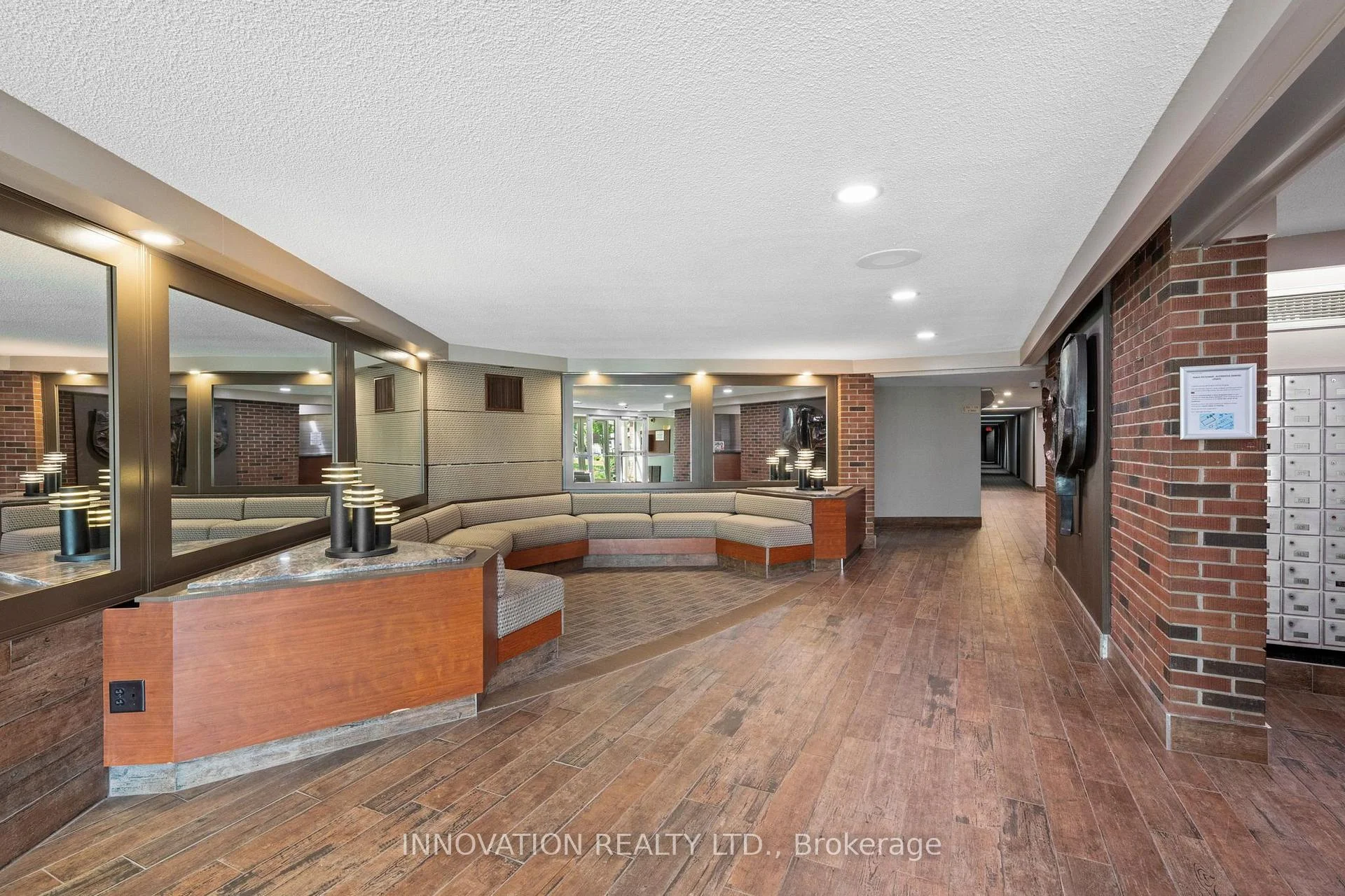 Photo 6 of Unit 1214, 20 Chesterton Drive, Ottawa, Borden Farm/Stewart Farm/Carleton Heights/Parkwood Hills — HOMEH