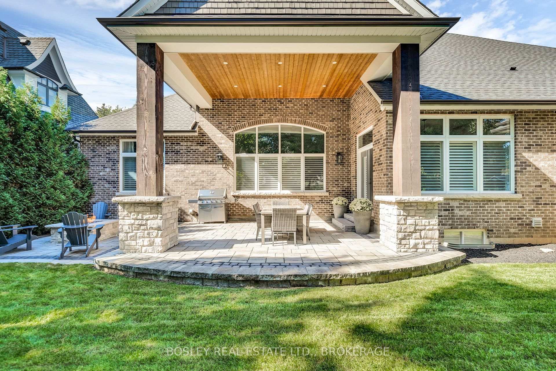 Photo 17 of 94 Terrence Park Drive, Hamilton, Ancaster — HOMEH