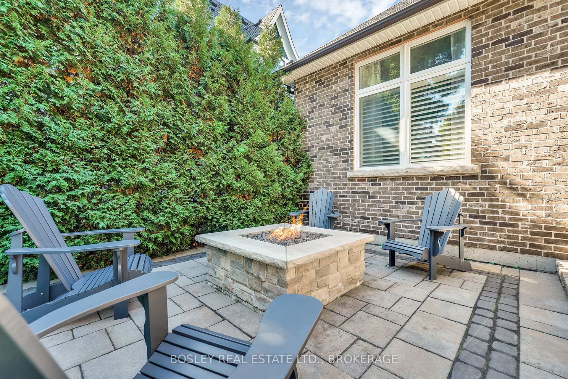 Photo 19 of 94 Terrence Park Drive, Hamilton, Ancaster — HOMEH