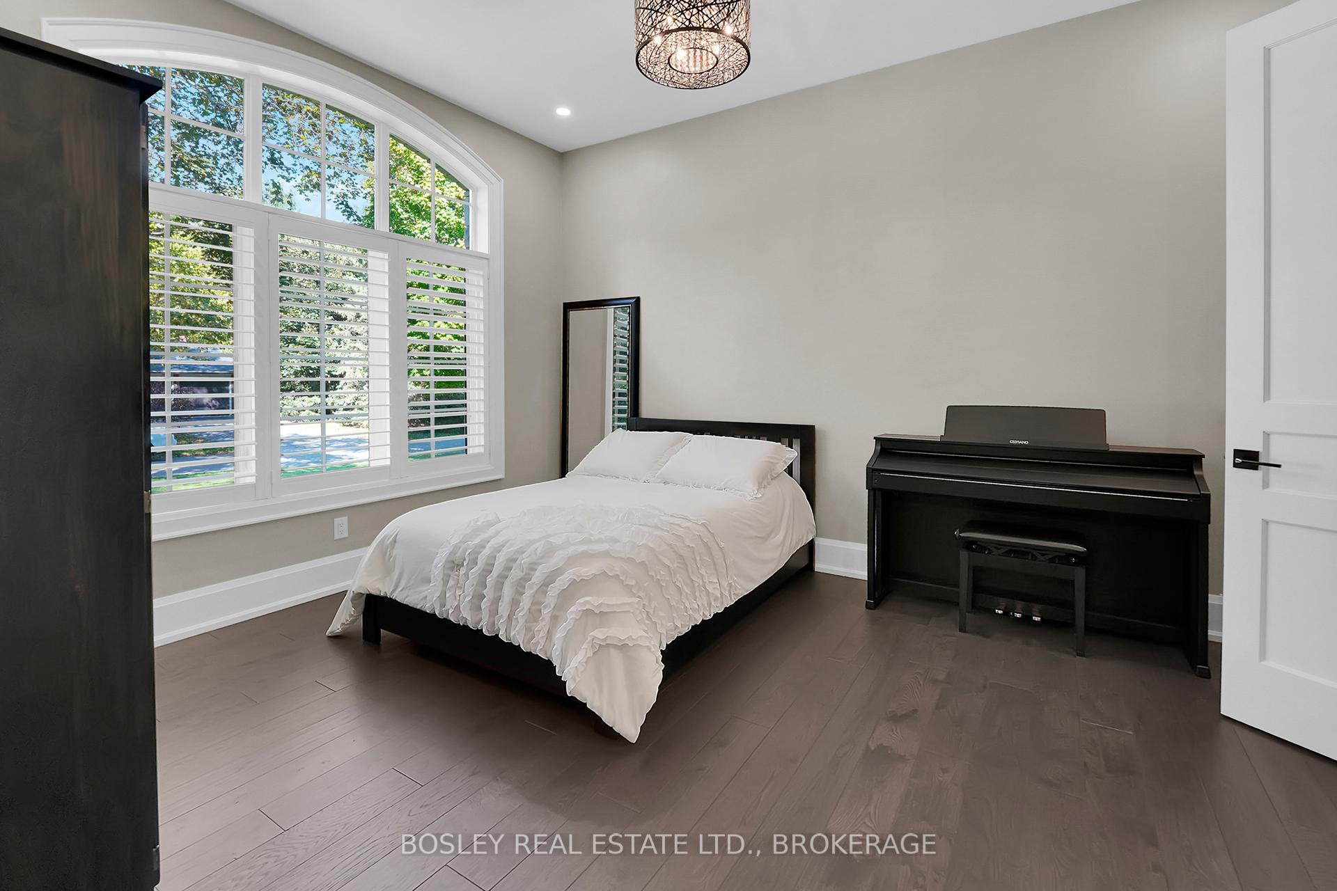 Photo 31 of 94 Terrence Park Drive, Hamilton, Ancaster — HOMEH