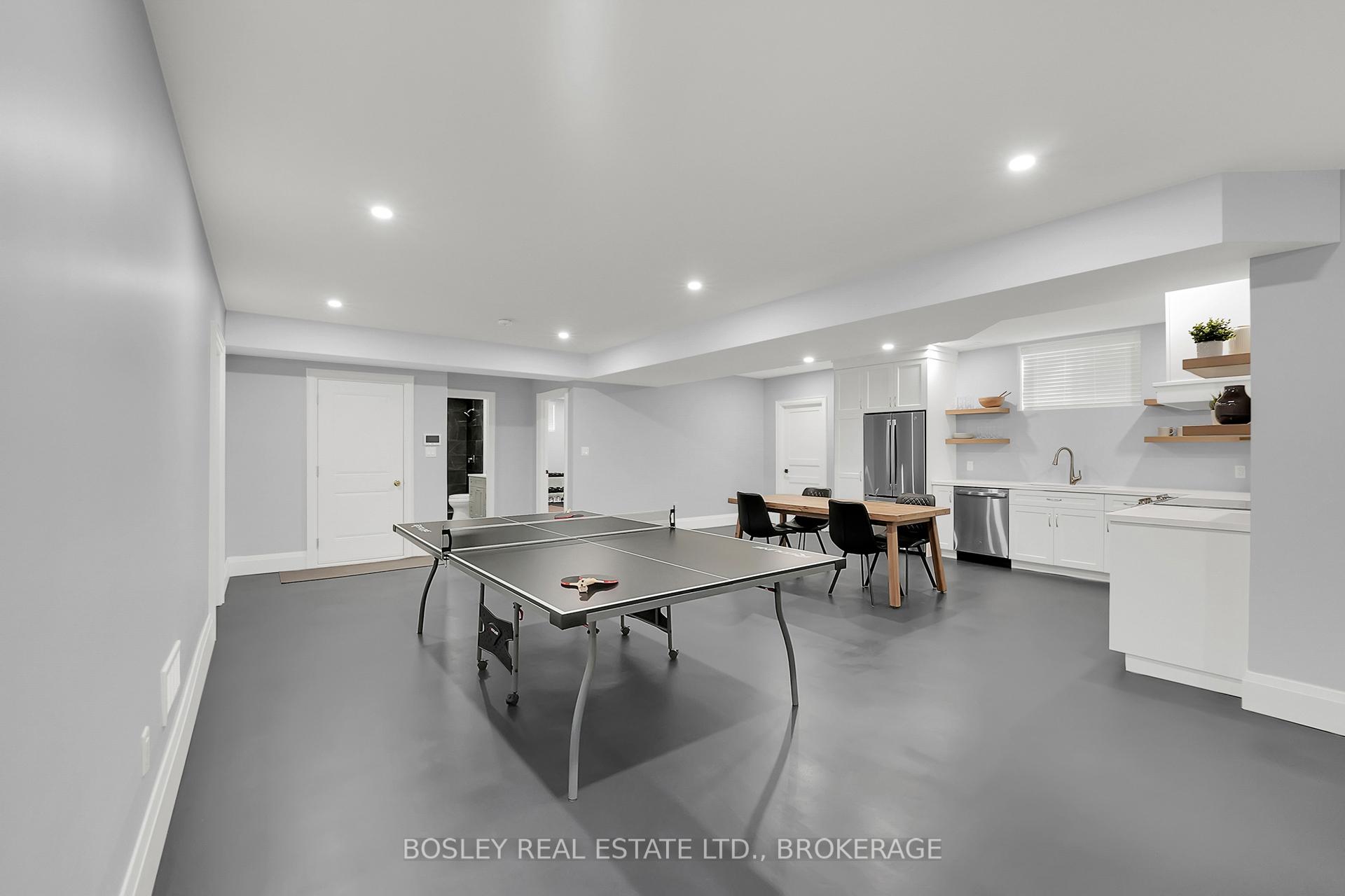 Photo 42 of 94 Terrence Park Drive, Hamilton, Ancaster — HOMEH