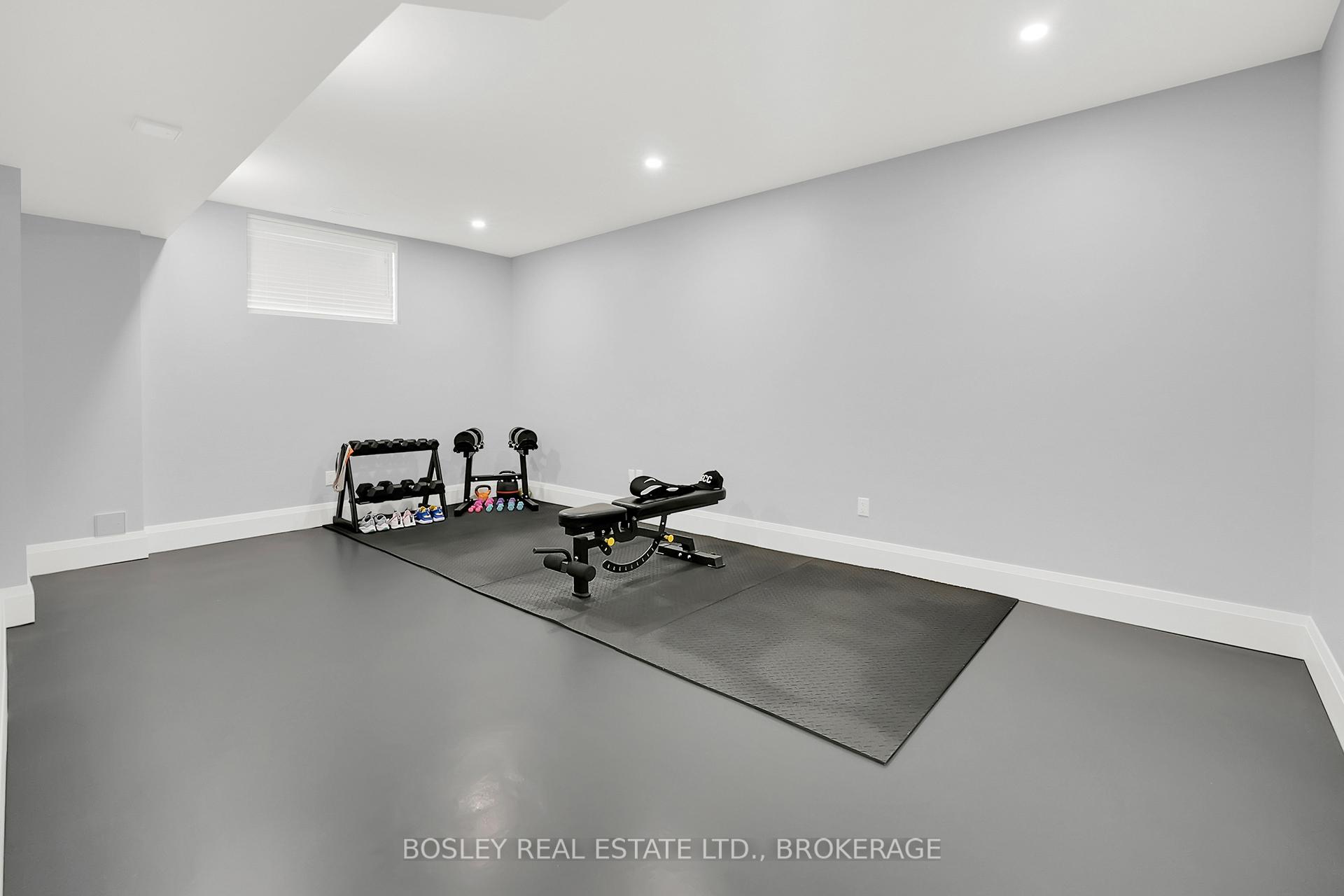 Photo 43 of 94 Terrence Park Drive, Hamilton, Ancaster — HOMEH