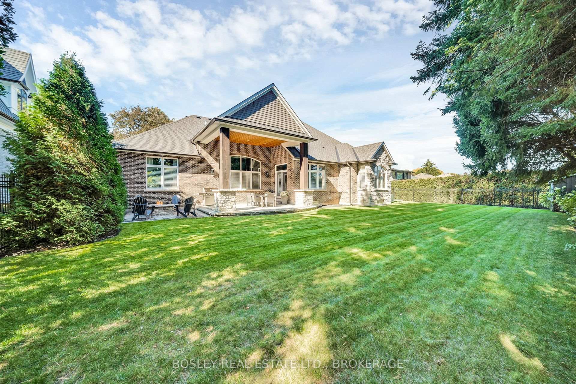 Photo 47 of 94 Terrence Park Drive, Hamilton, Ancaster — HOMEH