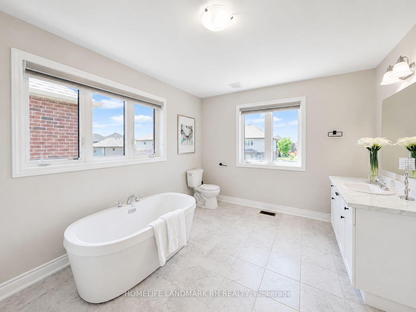 Photo 22 of 9 Homestead Way, Thorold, Rolling Meadows — HOMEH