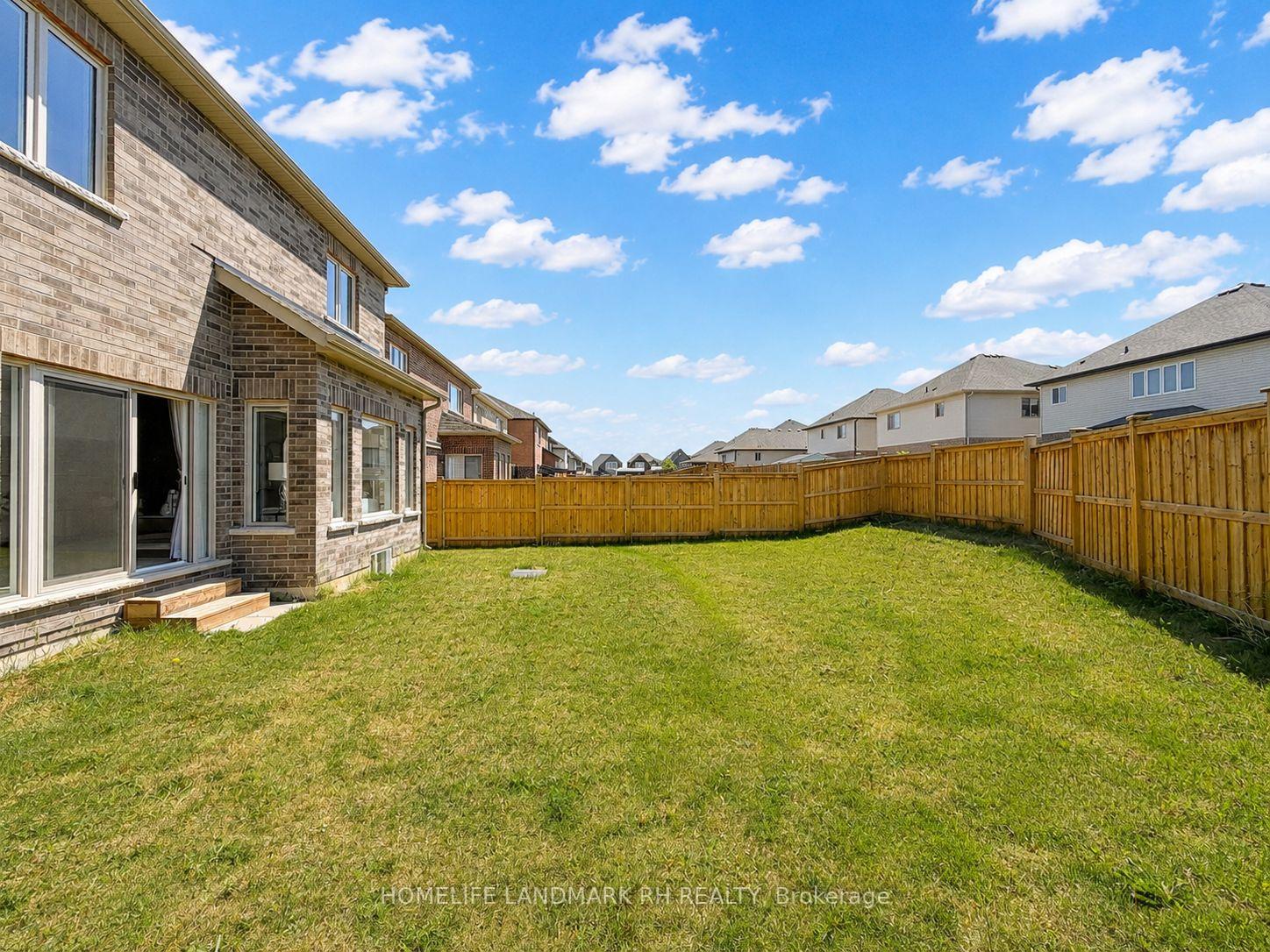 Photo 29 of 9 Homestead Way, Thorold, Rolling Meadows — HOMEH