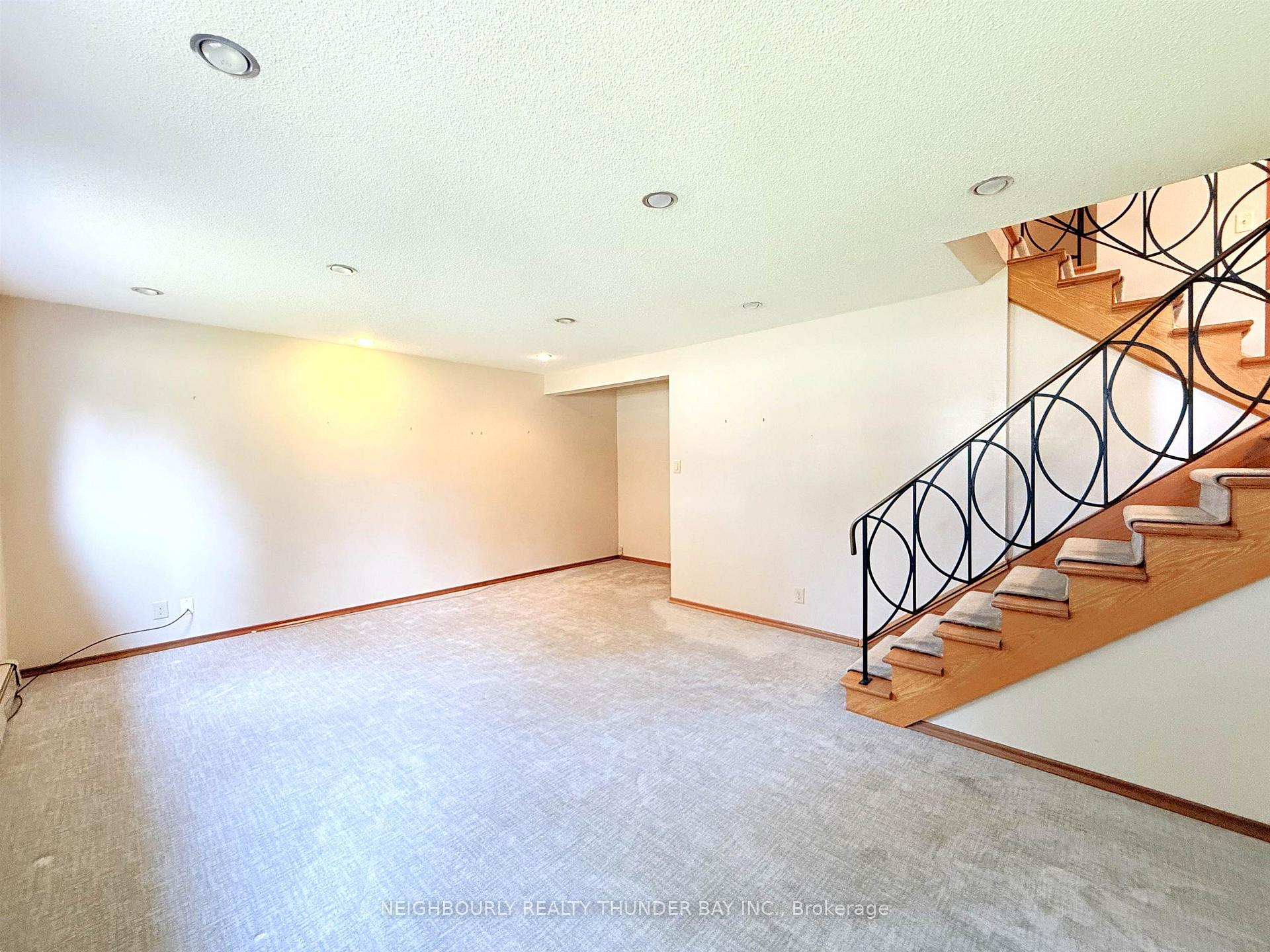 Photo 17 of 204 Anten Street, Thunder Bay, River Terrace — HOMEH