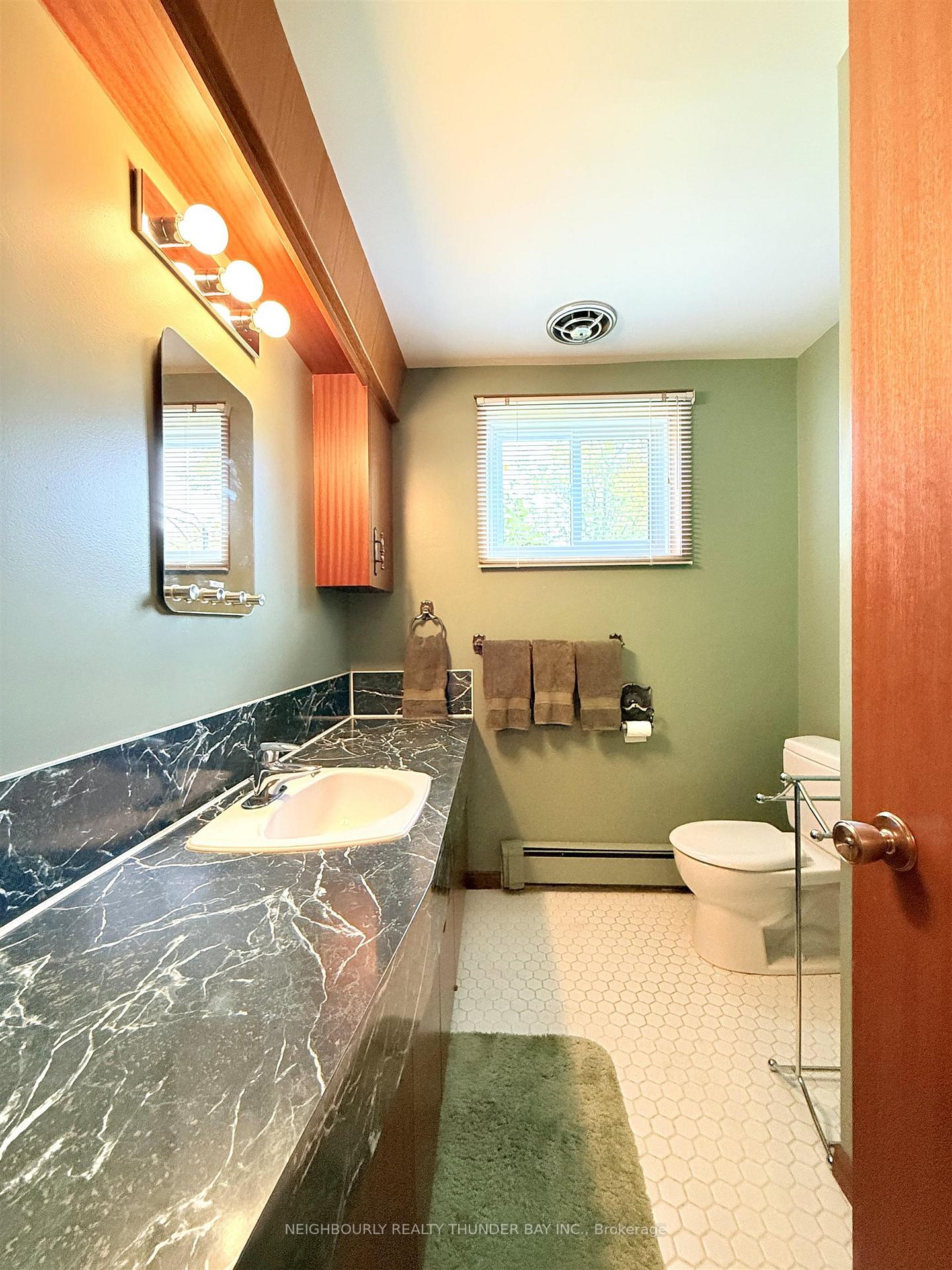 Photo 19 of 204 Anten Street, Thunder Bay, River Terrace — HOMEH