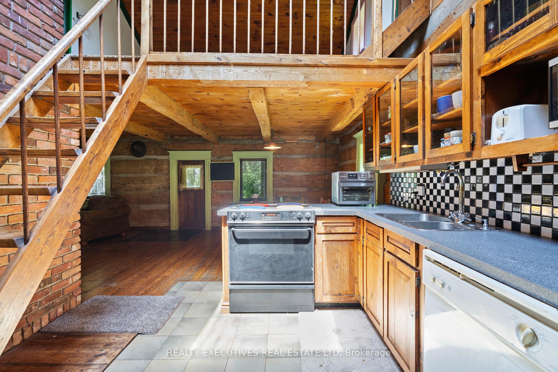 Photo 25 of 10550 Hulbert Road, South Dundas, South Dundas (Matilda) Twp — HOMEH