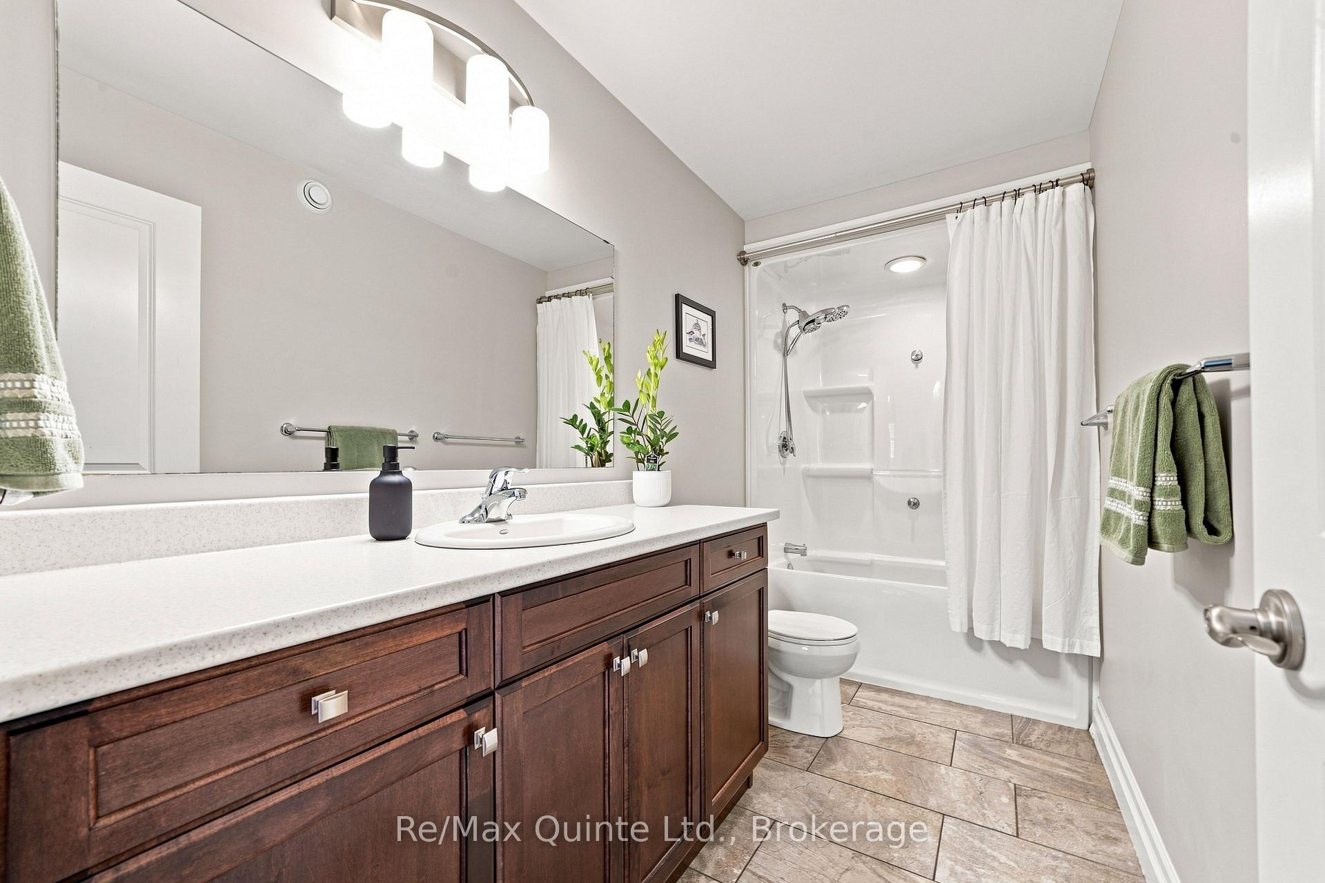 Photo 24 of 53 Aspen Drive, Quinte West, Murray Ward — HOMEH