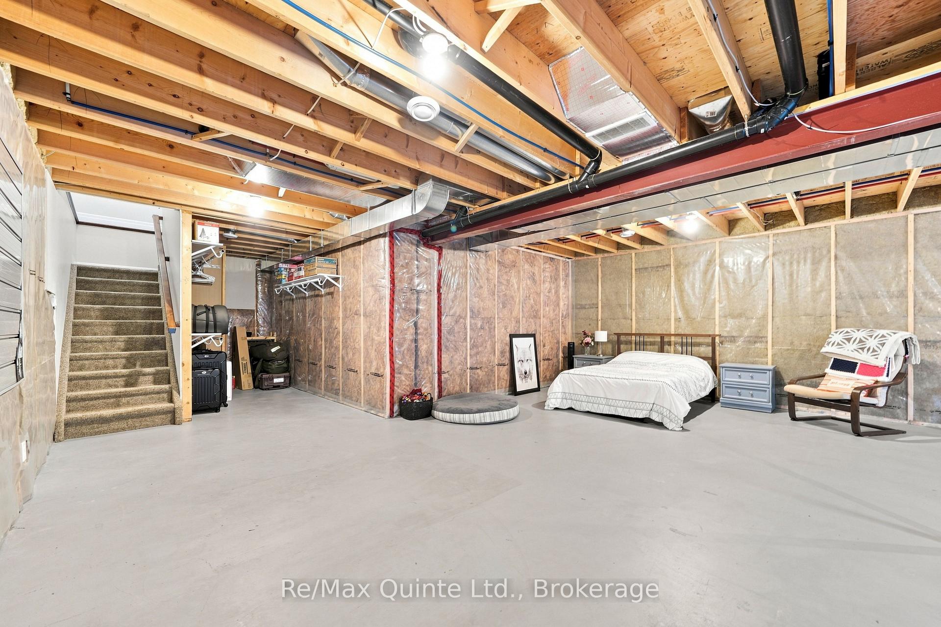 Photo 26 of 53 Aspen Drive, Quinte West, Murray Ward — HOMEH