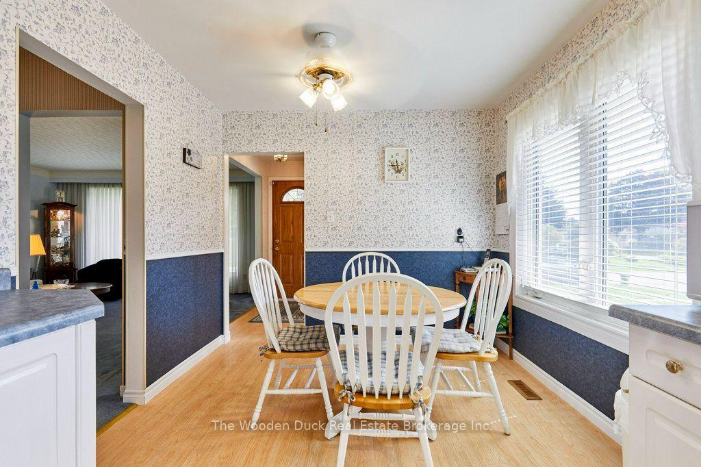 Photo 21 of 926 Walton Boulevard, Whitby, Williamsburg — HOMEH