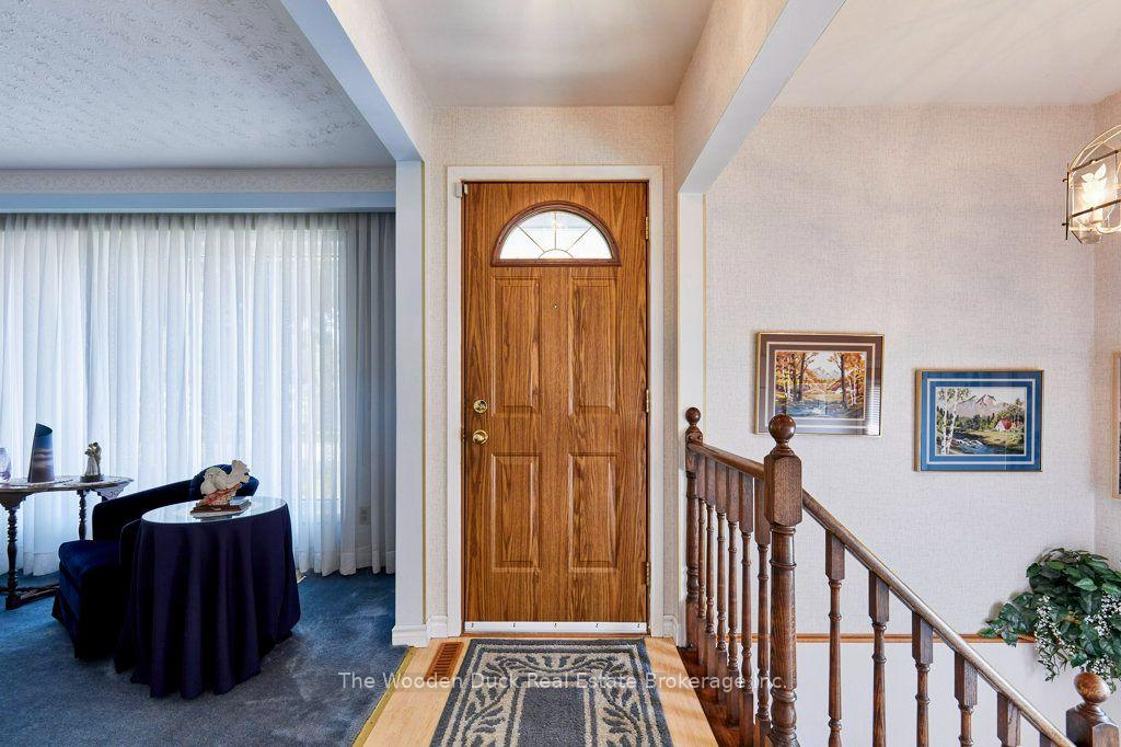 Photo 22 of 926 Walton Boulevard, Whitby, Williamsburg — HOMEH