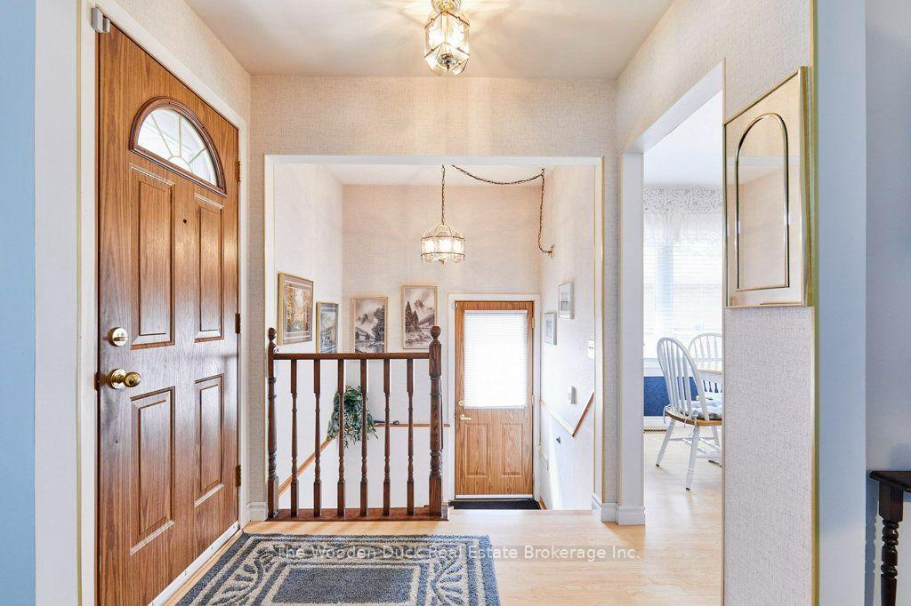 Photo 23 of 926 Walton Boulevard, Whitby, Williamsburg — HOMEH