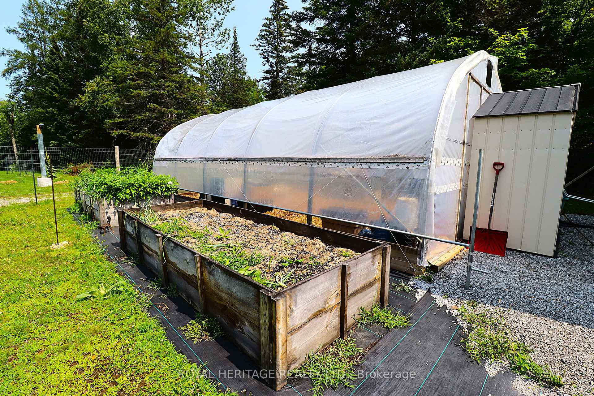 Photo 12 of 1118 Dutch Line Road E, Trent Lakes — HOMEH