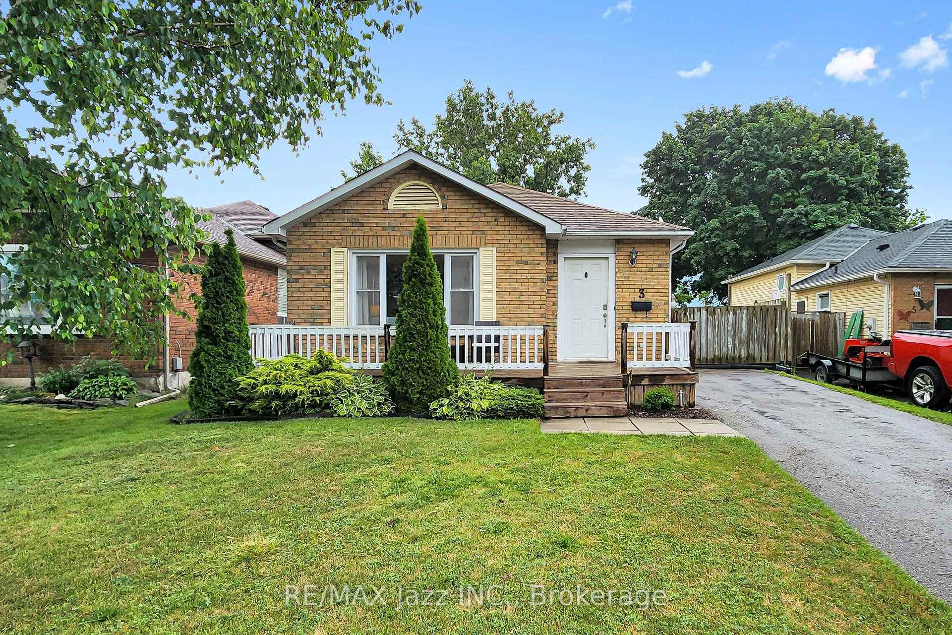Photo 1 of 3 Pochon Avenue, Port Hope — HOMEH