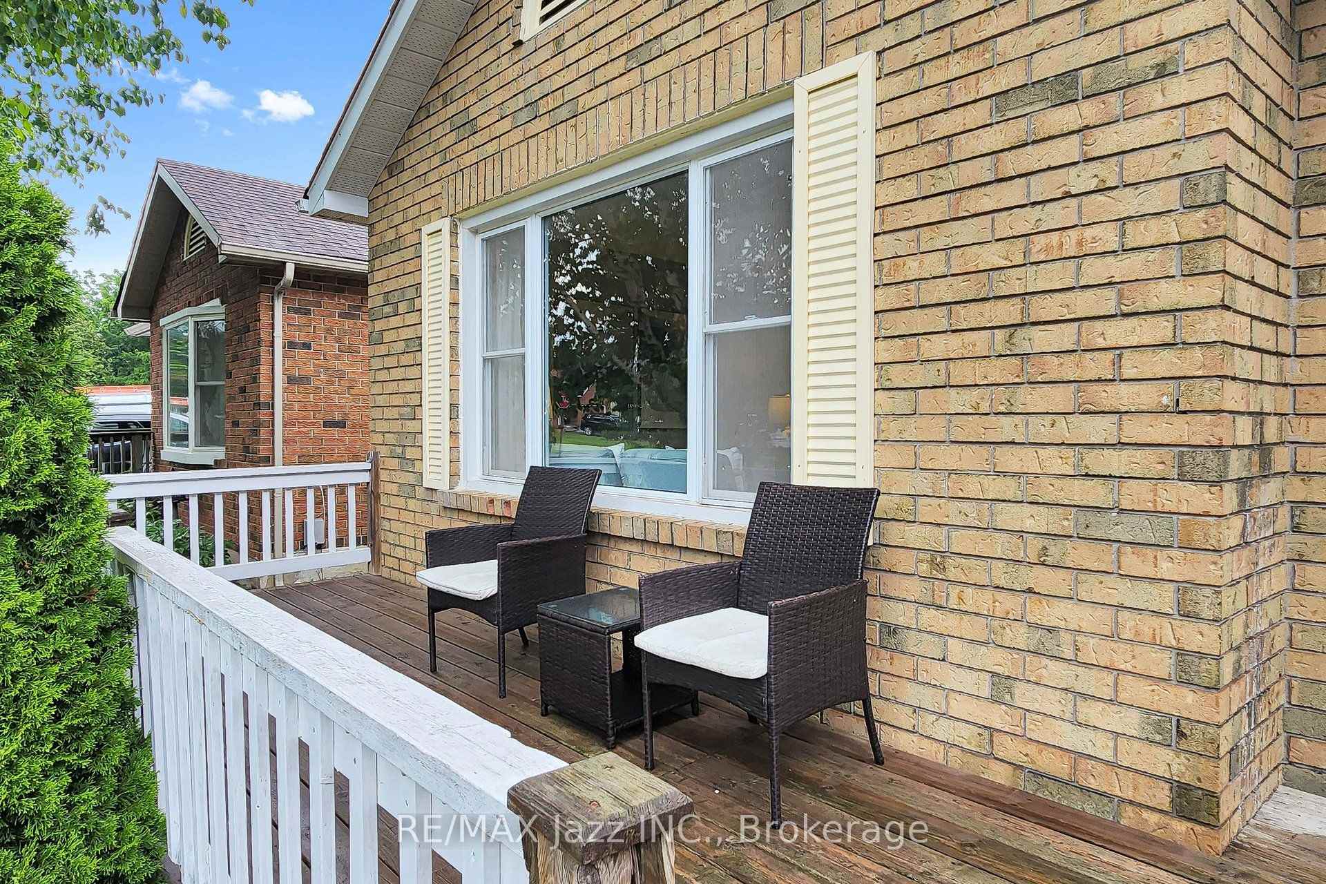 Photo 4 of 3 Pochon Avenue, Port Hope — HOMEH