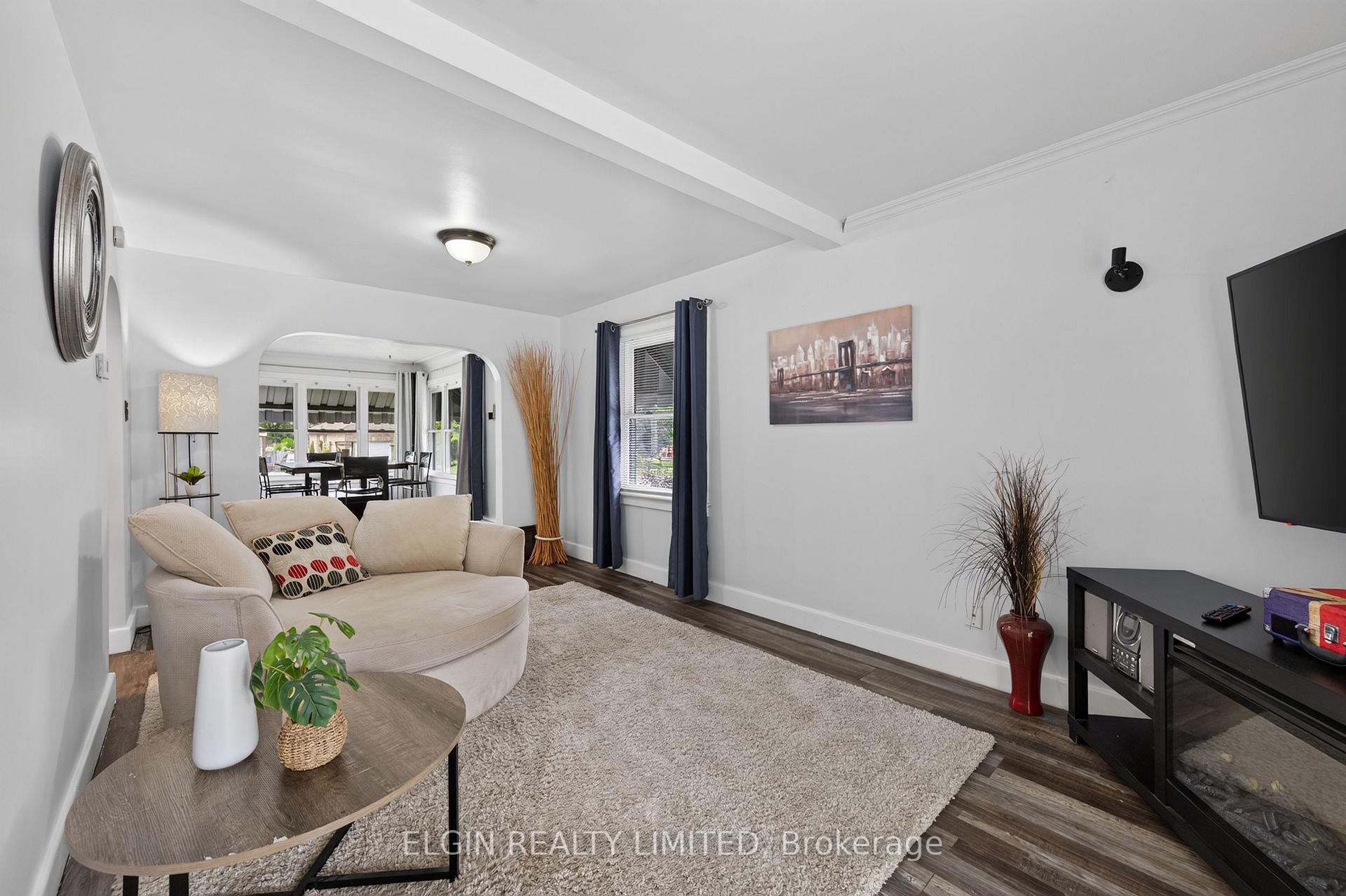 Photo 18 of 176 Forest Avenue, St. Thomas — HOMEH
