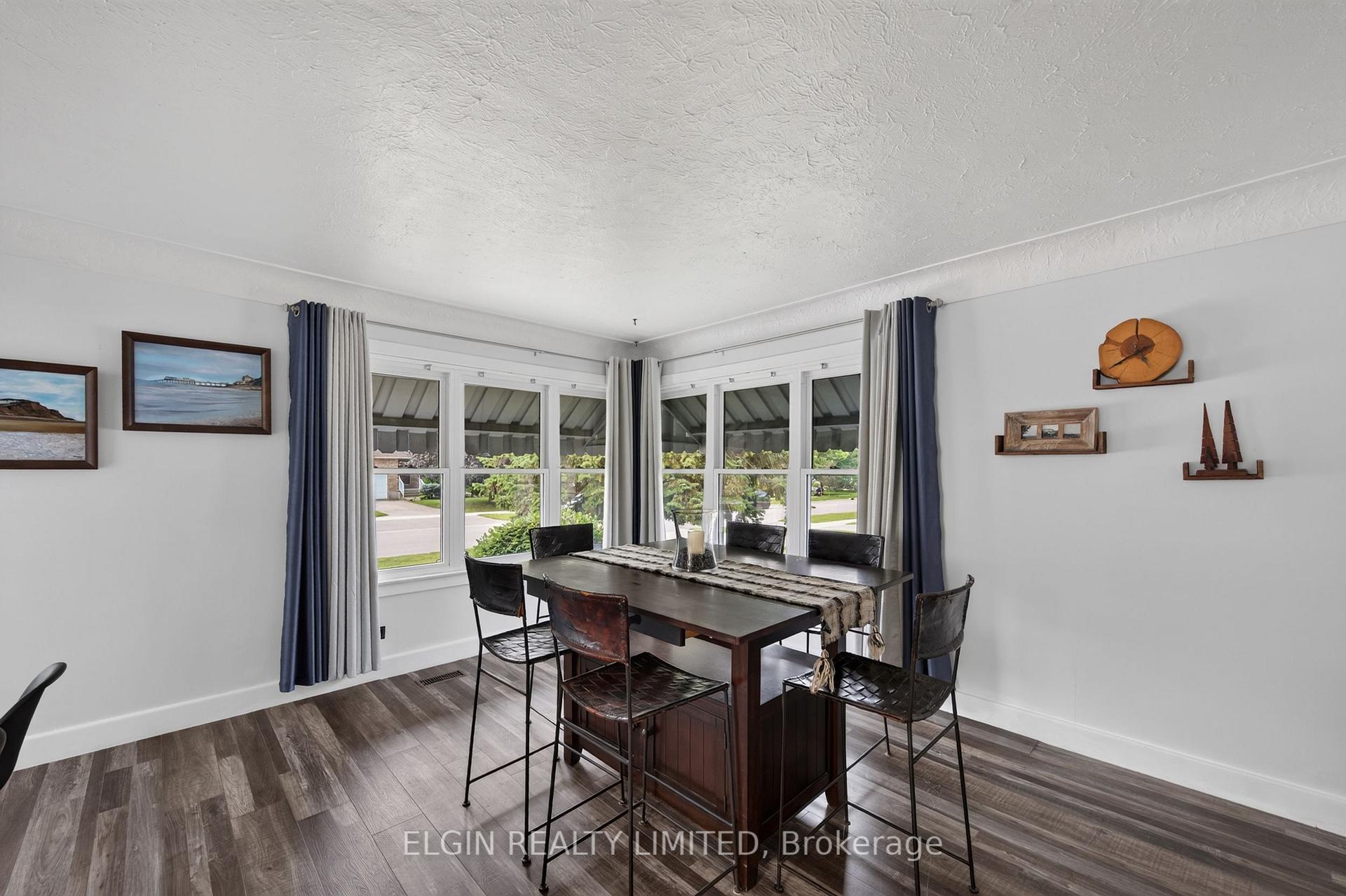 Photo 21 of 176 Forest Avenue, St. Thomas — HOMEH