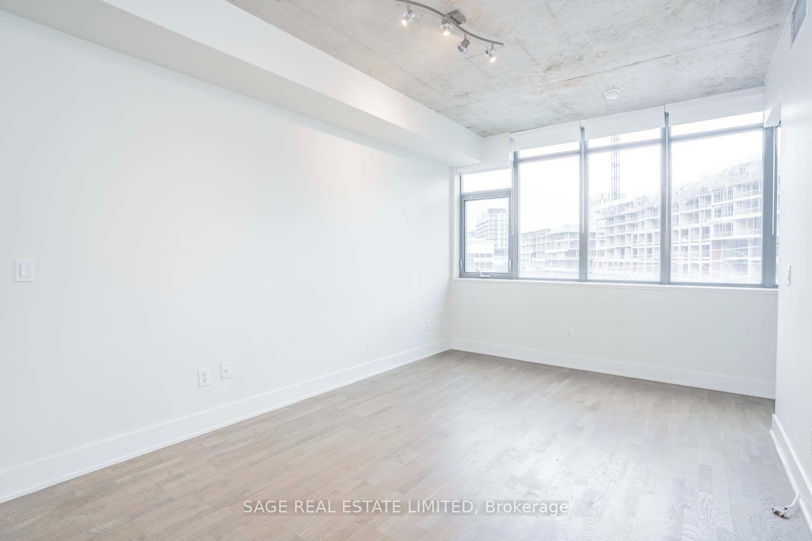 Photo 6 of Unit 305, 90 Trinity Street, Toronto, Moss Park — HOMEH