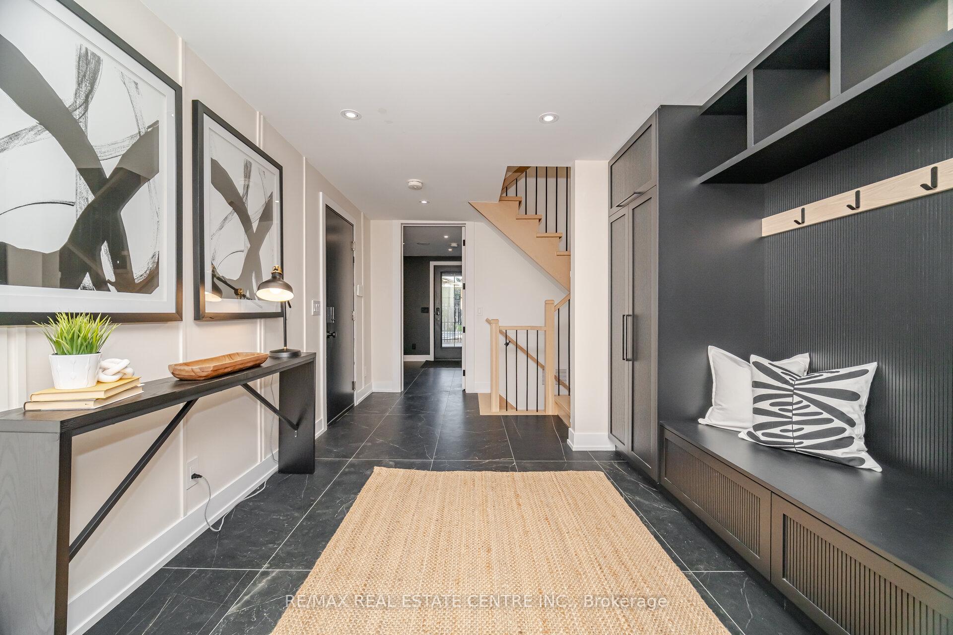 Photo 7 of 772 Banting Court, Milton, Dorset Park — HOMEH