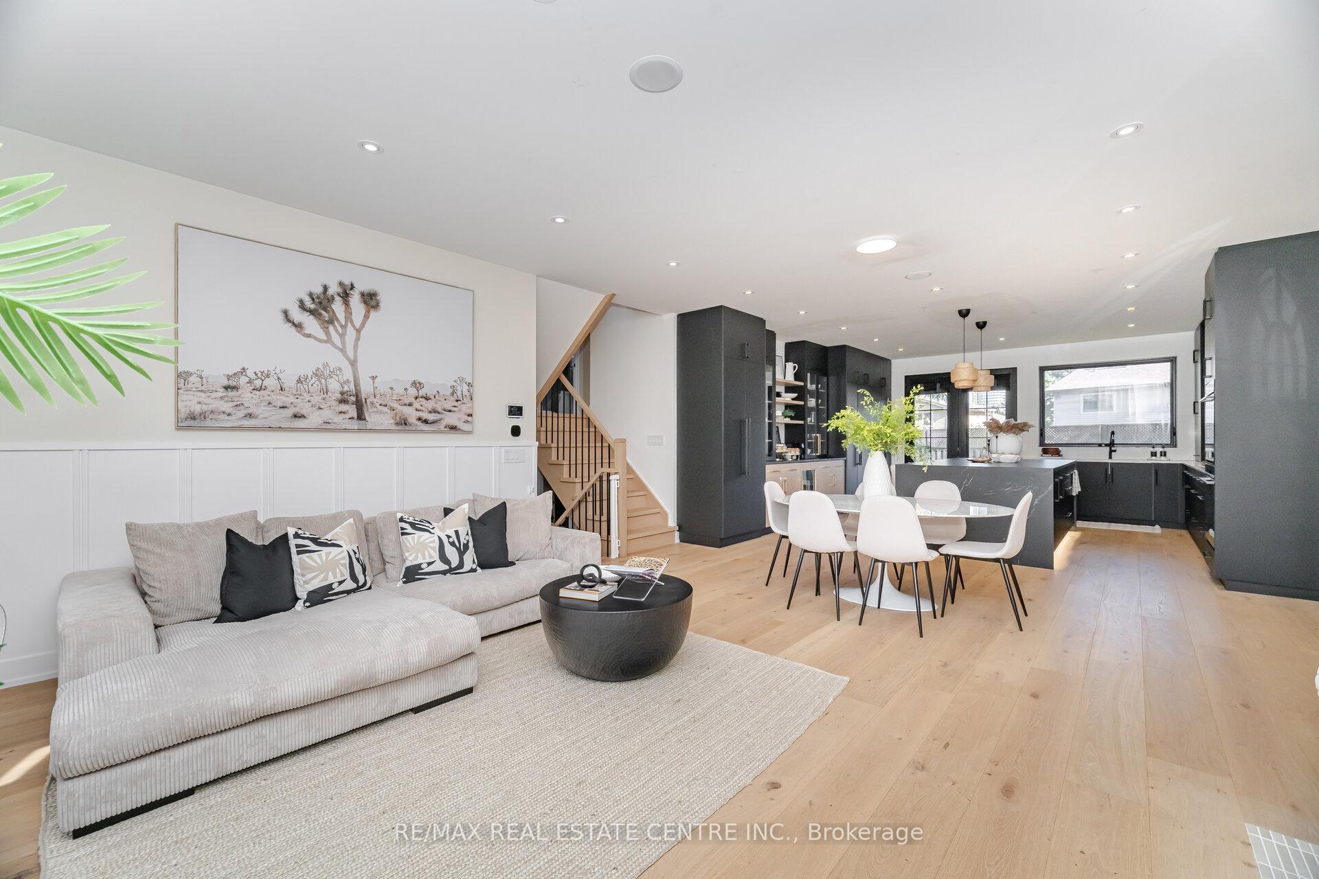Photo 11 of 772 Banting Court, Milton, Dorset Park — HOMEH