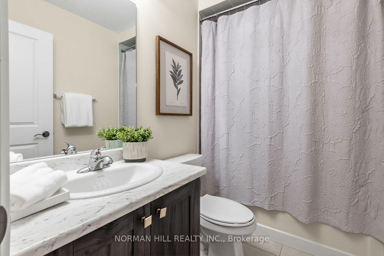 Photo 25 of 46 Janes Crescent, New Tecumseth, Alliston — HOMEH