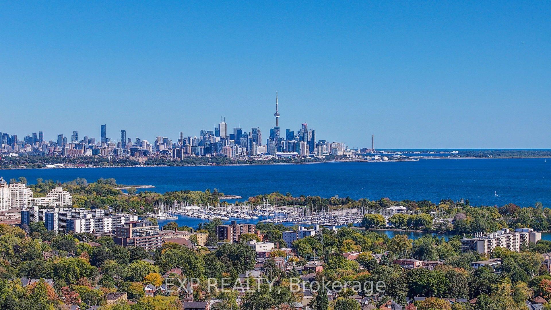 Photo 34 of 59 Vanevery Street, Etobicoke, Mimico — HOMEH