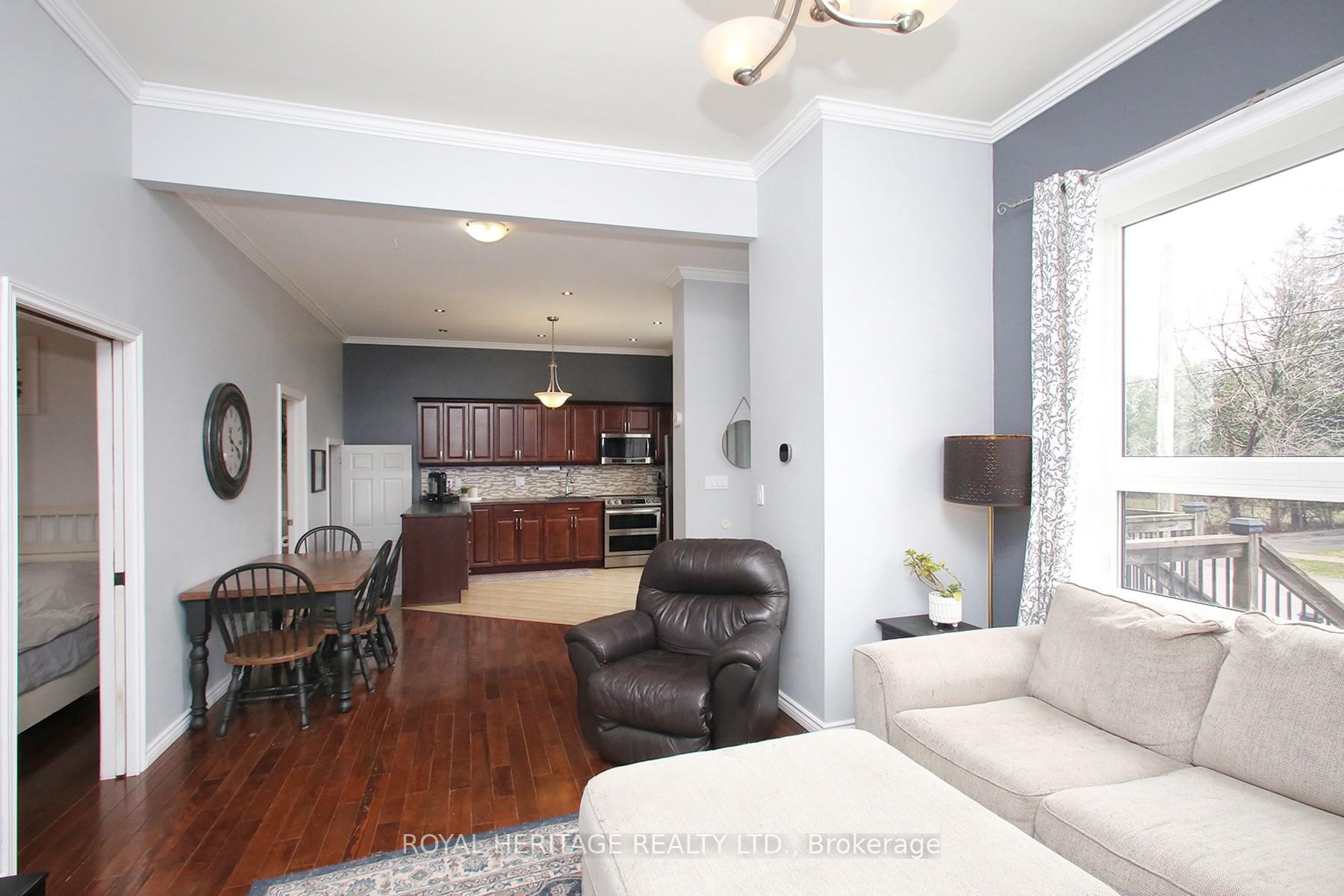 Photo 4 of 164 Kings Hill Lane, Clarington, Bowmanville — HOMEH