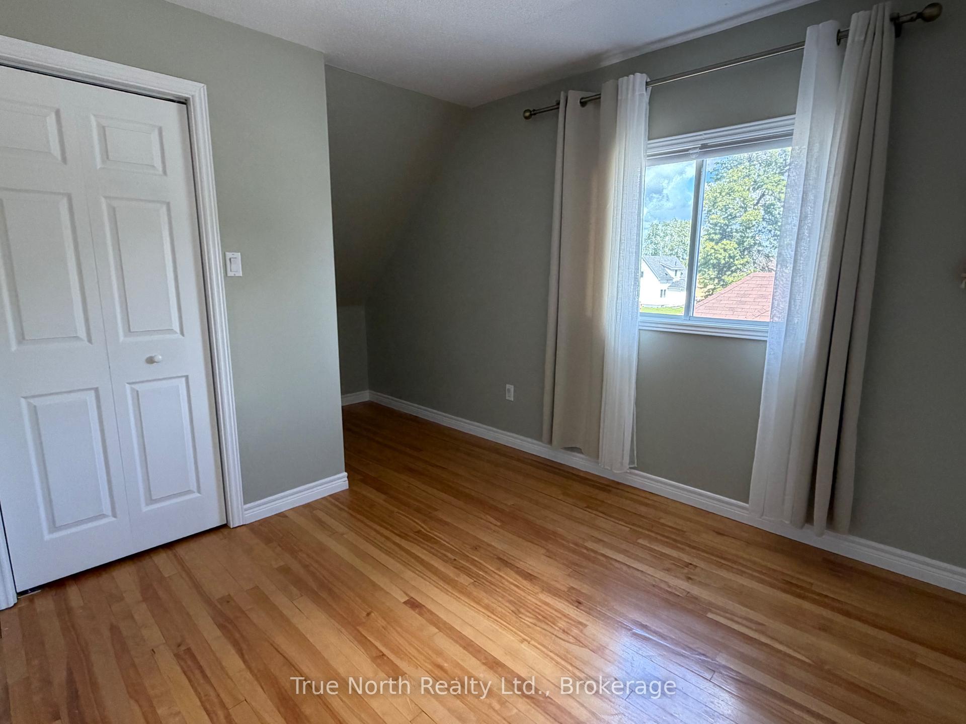 Photo 16 of 20 Devonshire Street, Kapuskasing — HOMEH