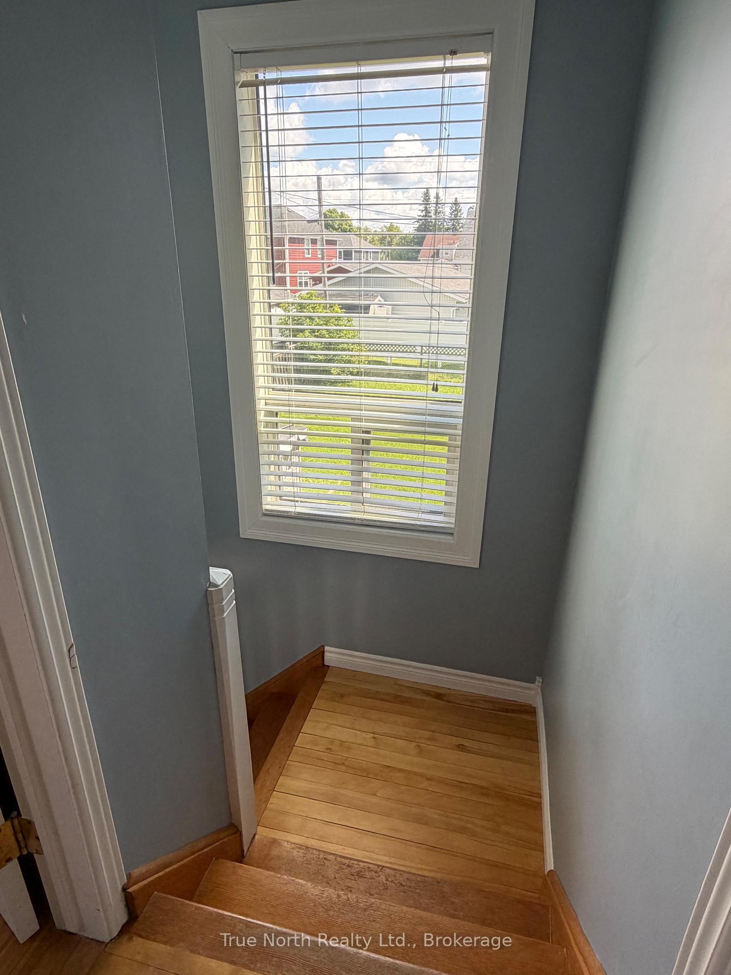 Photo 18 of 20 Devonshire Street, Kapuskasing — HOMEH