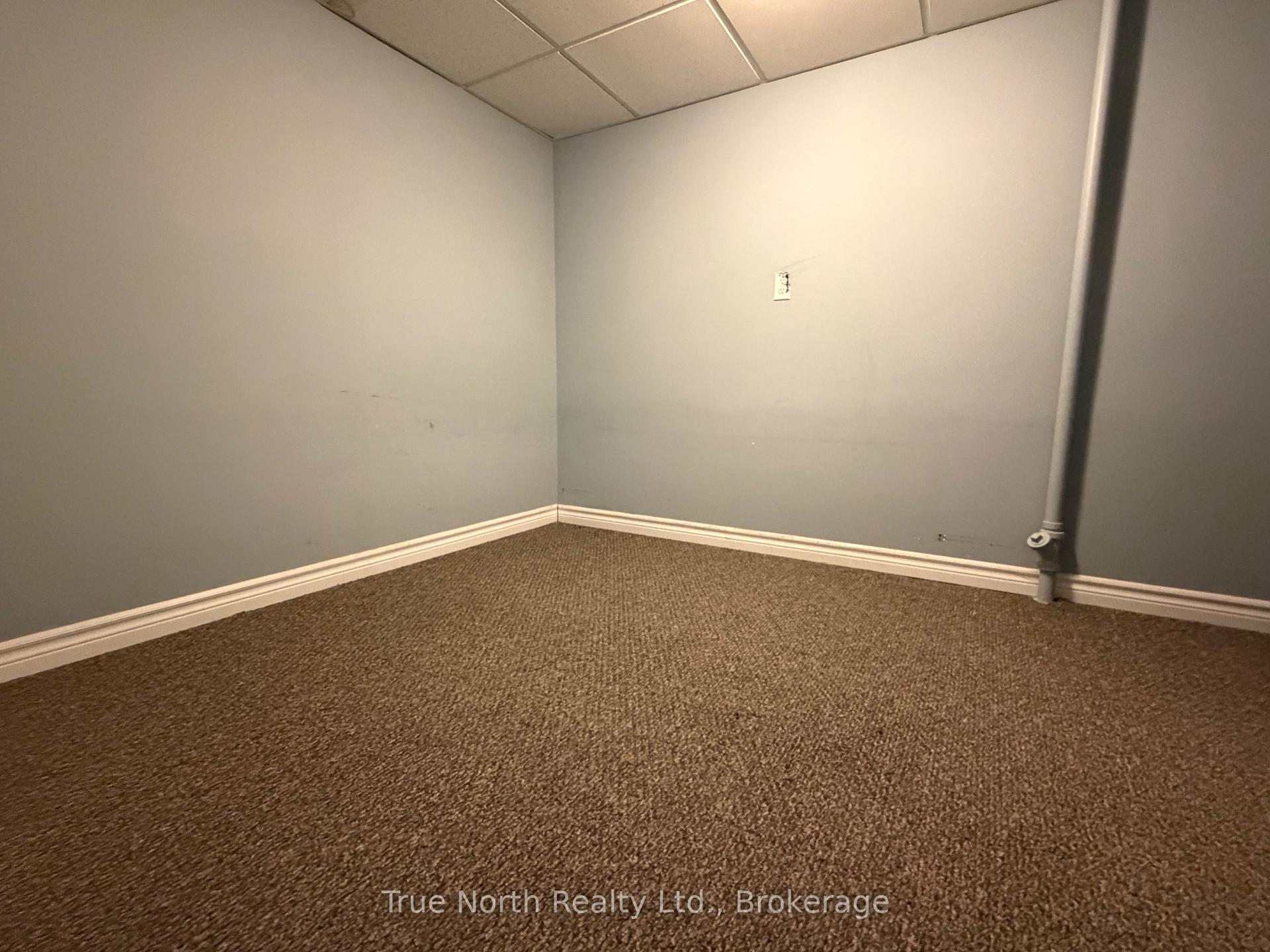 Photo 23 of 20 Devonshire Street, Kapuskasing — HOMEH