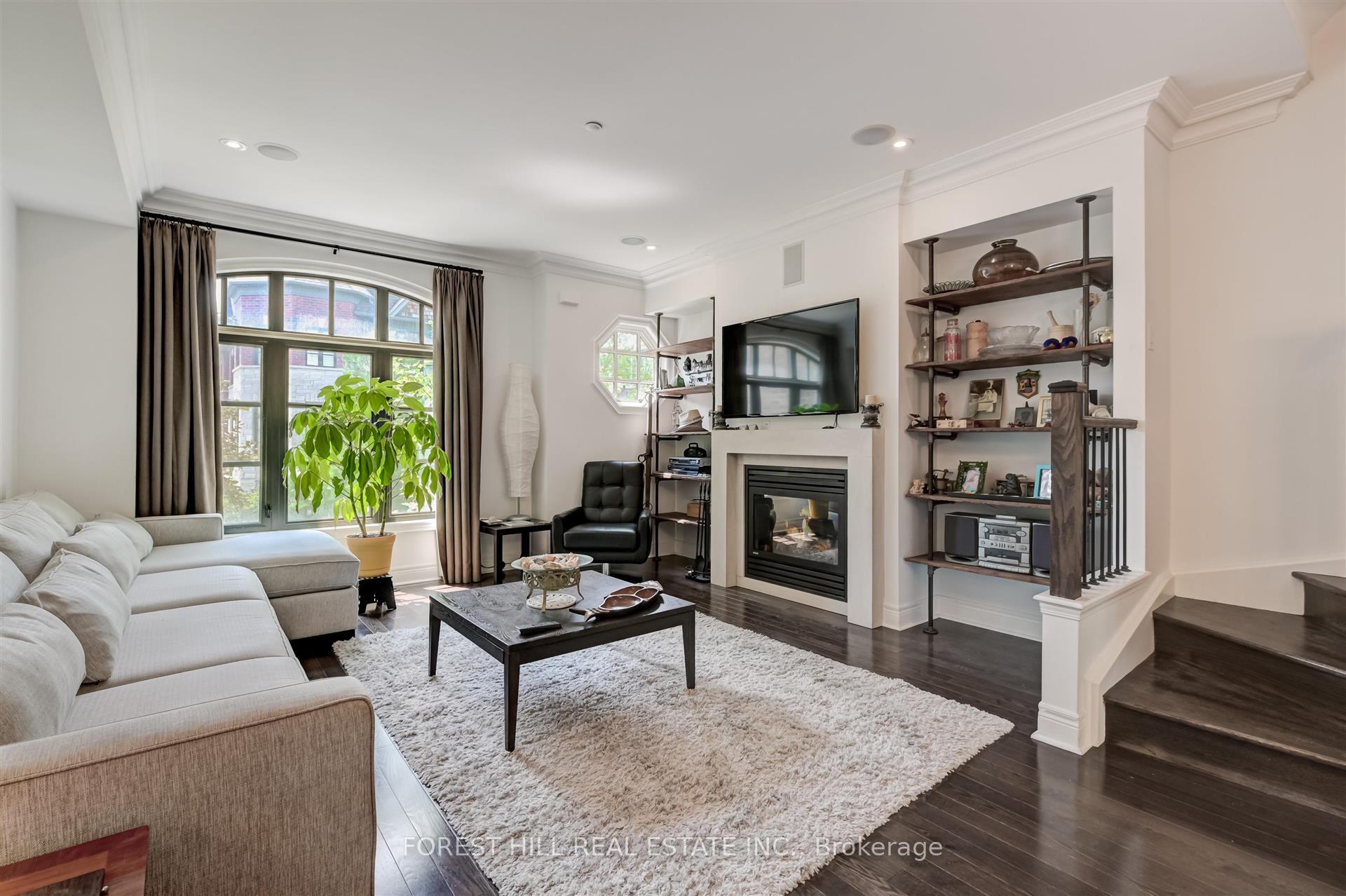 Photo 41 of 111 Powseland Crescent, Vaughan, West Woodbridge — HOMEH