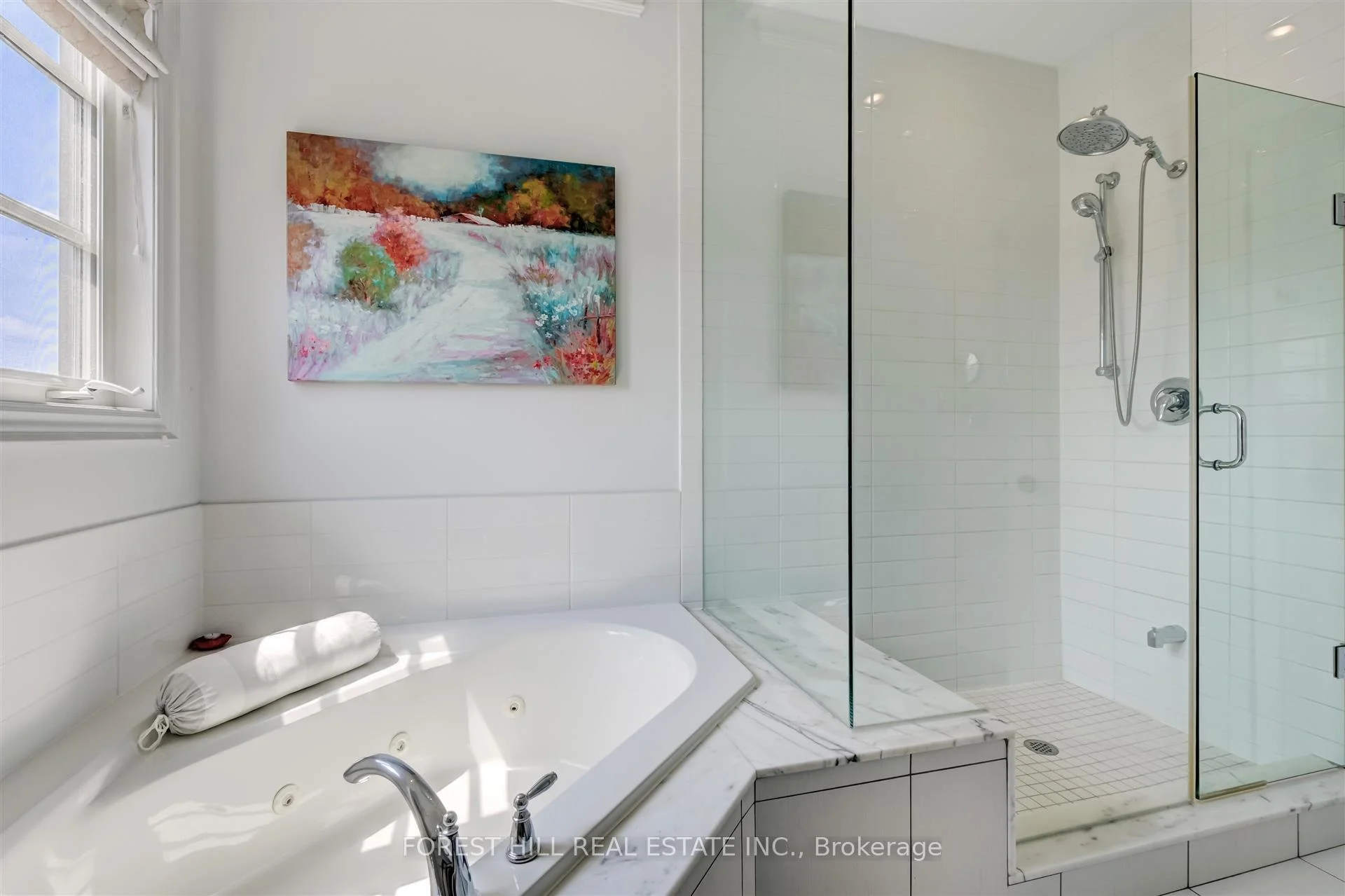 Photo 34 of 111 Powseland Crescent, Vaughan, West Woodbridge — HOMEH
